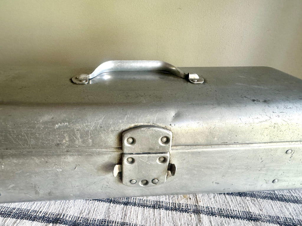 Vtg UMCO Aluminum Tackle Box | Aluminum Umco Tackle Box | Fishing Tackle Box | Smooth Aluminum Tackle Box
