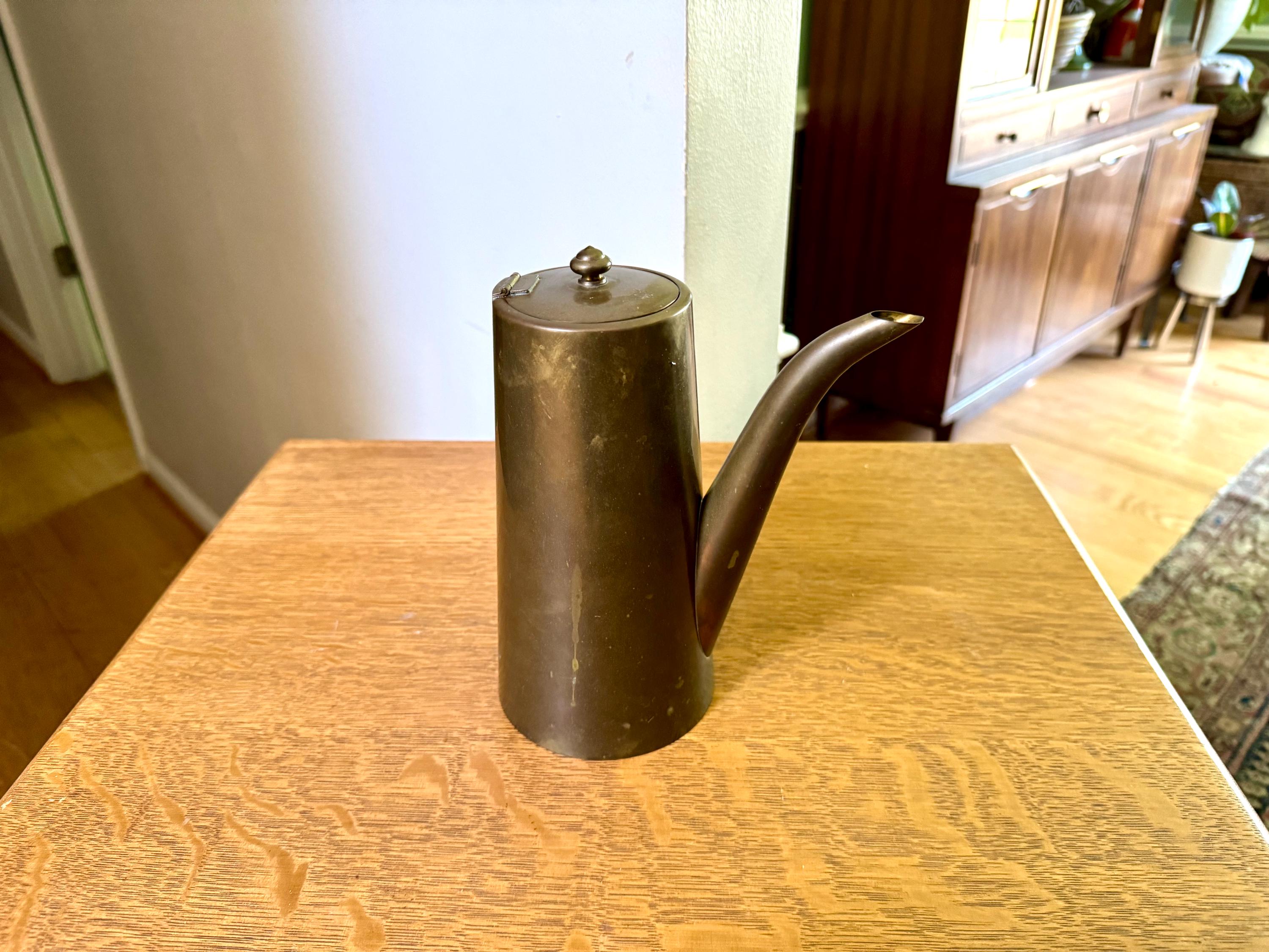 Vtg Turkish Style Brass Tea Pot | Mid Century Modern Brass Tea Server with Wood Handle | Brass Middle Eastern Coffee Po