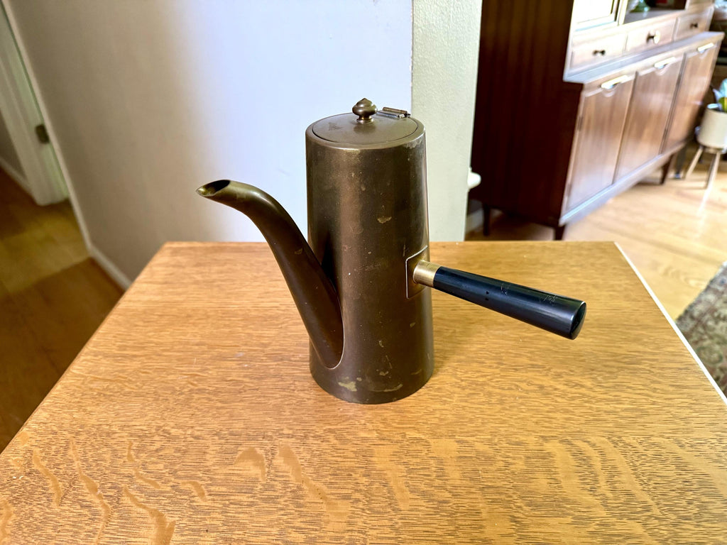 Vtg Turkish Style Brass Tea Pot | Mid Century Modern Brass Tea Server with Wood Handle | Brass Middle Eastern Coffee Po