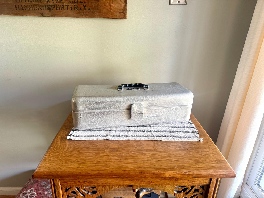 Vtg UMCO 500 Aluminum Tackle Box | Aluminum Umco Tackle Box | Fishing Tackle Box | Textured Aluminum Vtg Tackle Box