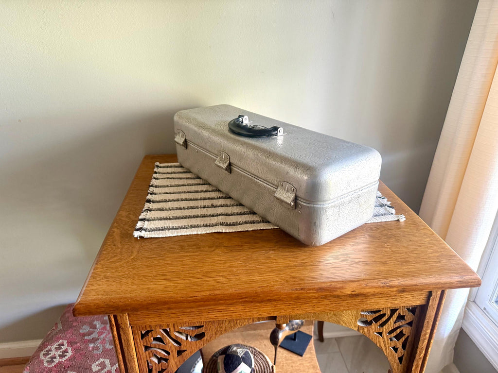 Vtg UMCO 500 Aluminum Tackle Box | Aluminum Umco Tackle Box | Fishing Tackle Box | Textured Aluminum Vtg Tackle Box