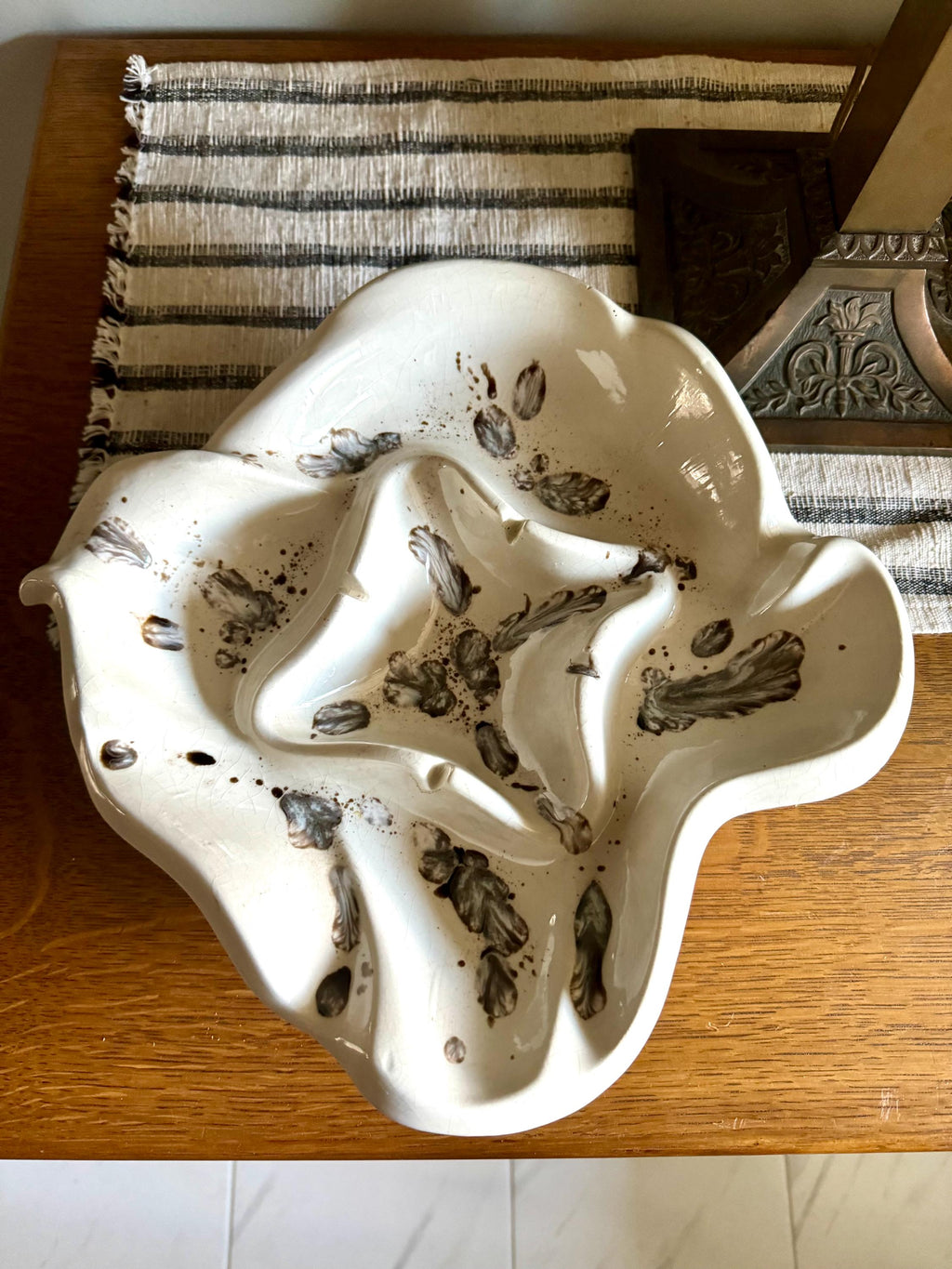 Mid Century White Abstract Ceramic Ashtray | Ceramic Ashtray | Retro Change Tray | Mid Century Modern Ceramic Dish | MCM Ashtray