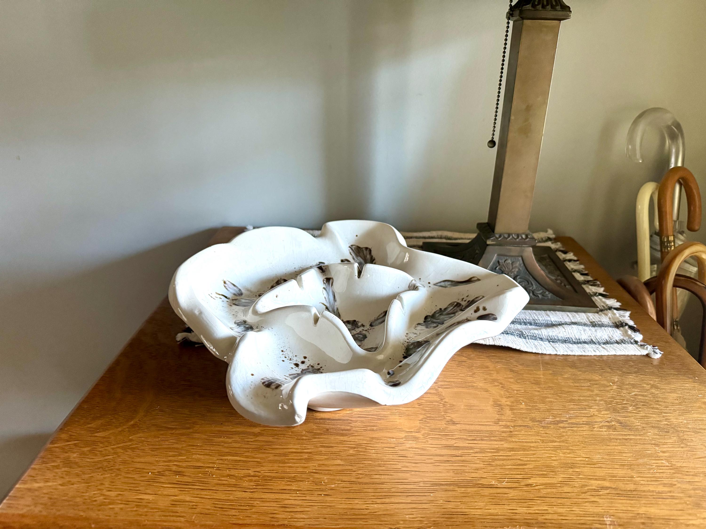 Mid Century White Abstract Ceramic Ashtray | Ceramic Ashtray | Retro Change Tray | Mid Century Modern Ceramic Dish | MCM Ashtray