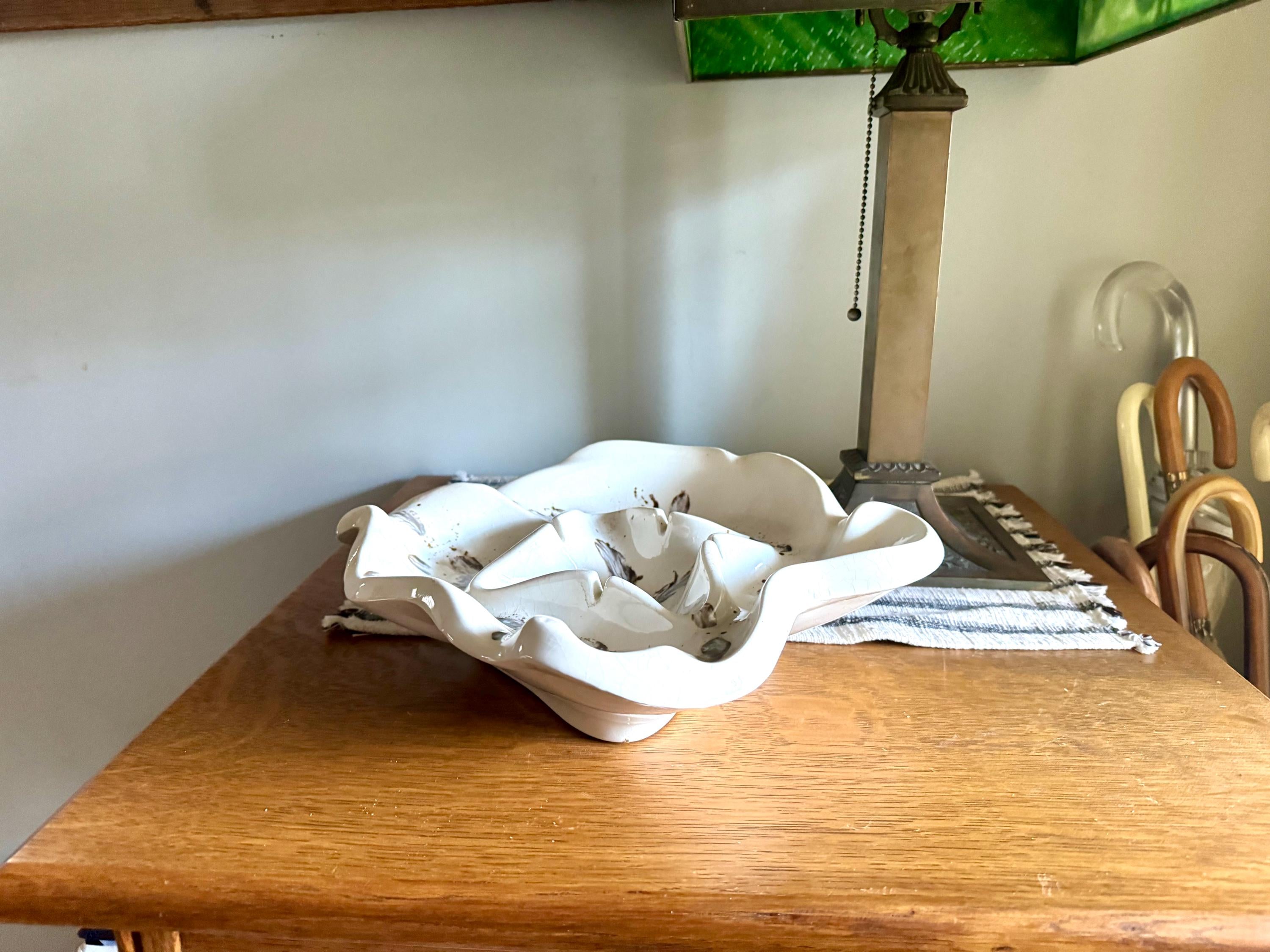 Mid Century White Abstract Ceramic Ashtray | Ceramic Ashtray | Retro Change Tray | Mid Century Modern Ceramic Dish | MCM Ashtray