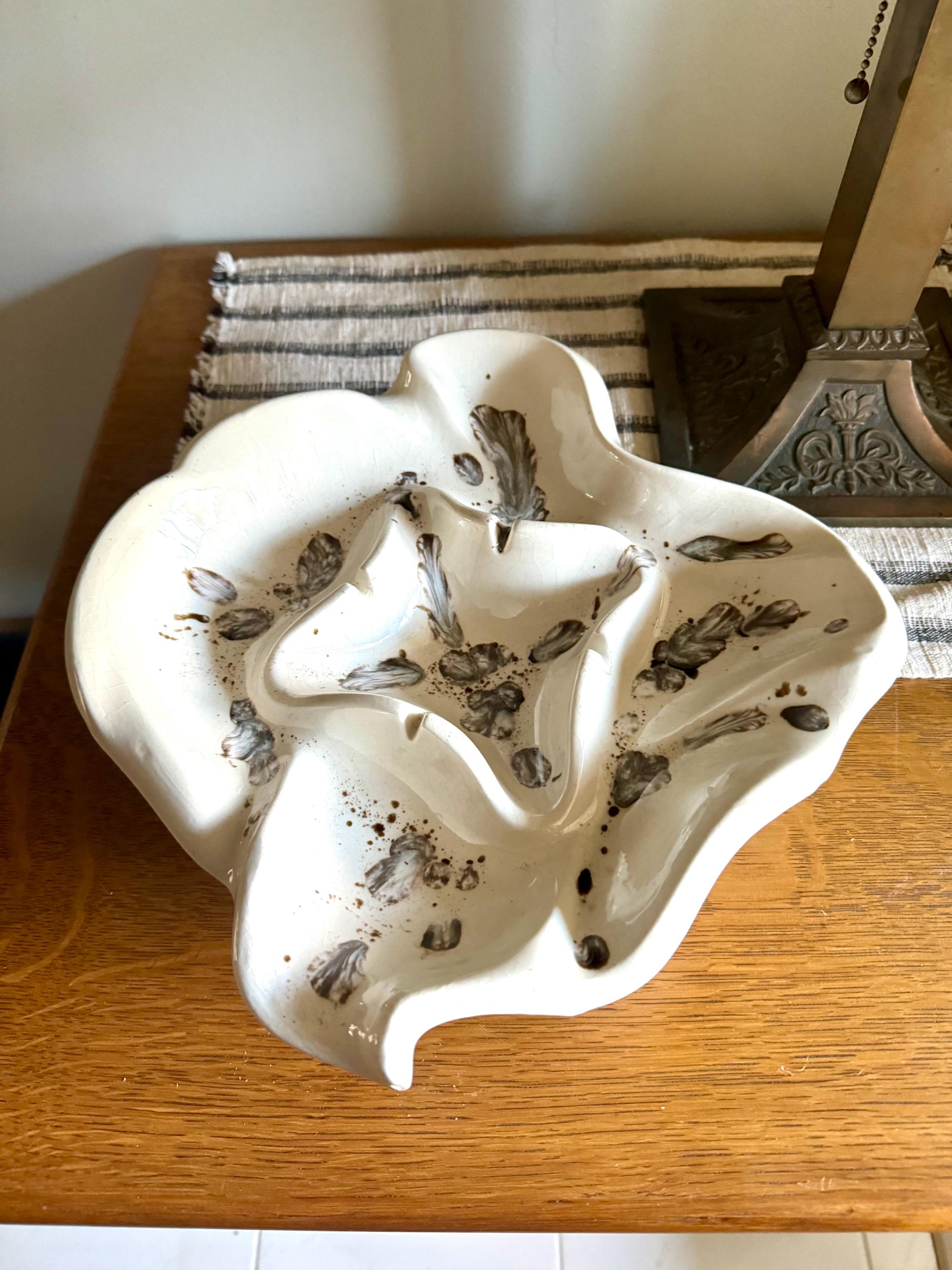 Mid Century White Abstract Ceramic Ashtray | Ceramic Ashtray | Retro Change Tray | Mid Century Modern Ceramic Dish | MCM Ashtray
