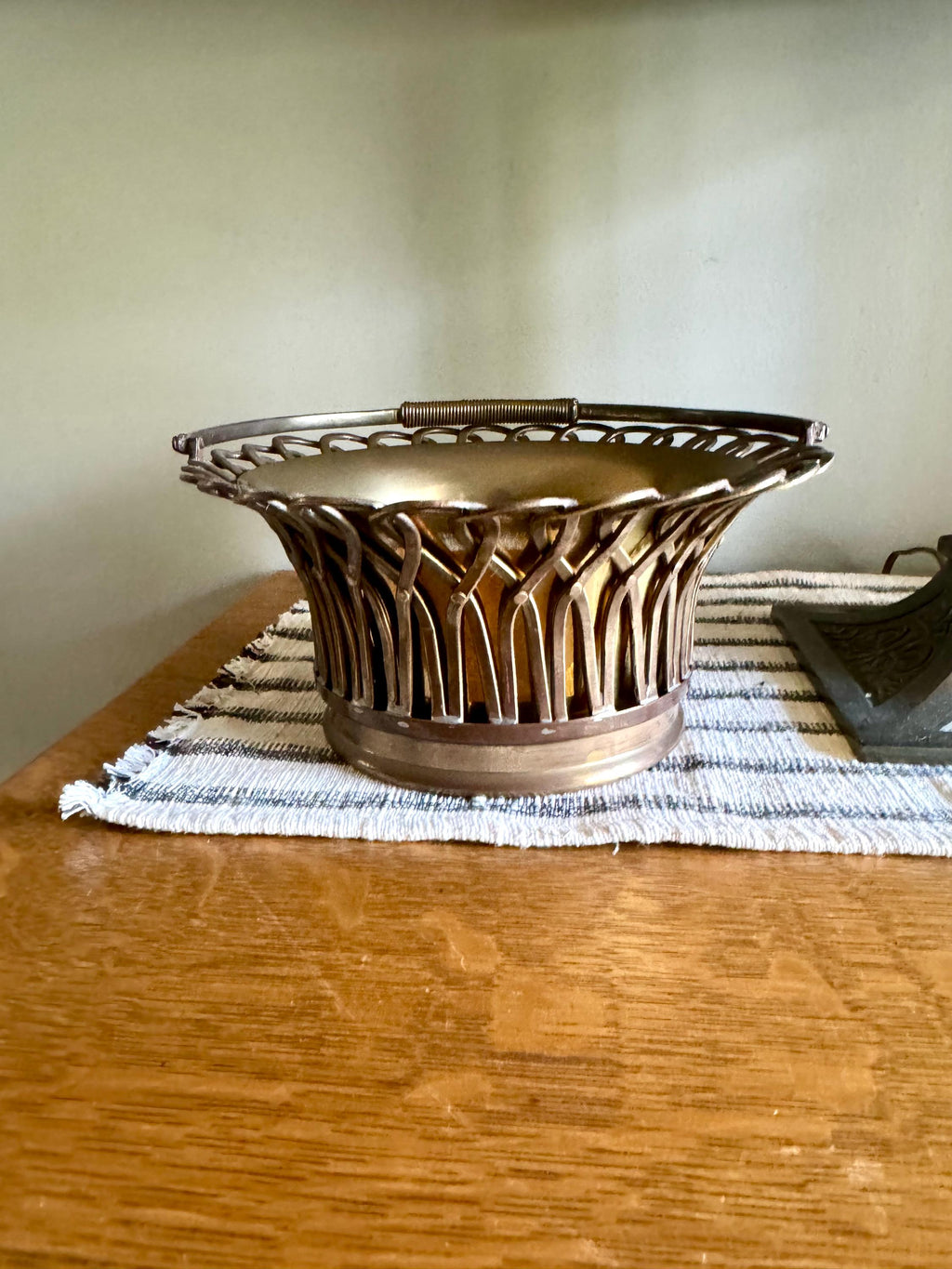 Vtg Woven Brass Mottahedeh Basket | Brass Planter Handled Basket | Solid Brass Basket Planter | Mottohedeh Brass Basket Centerpiece