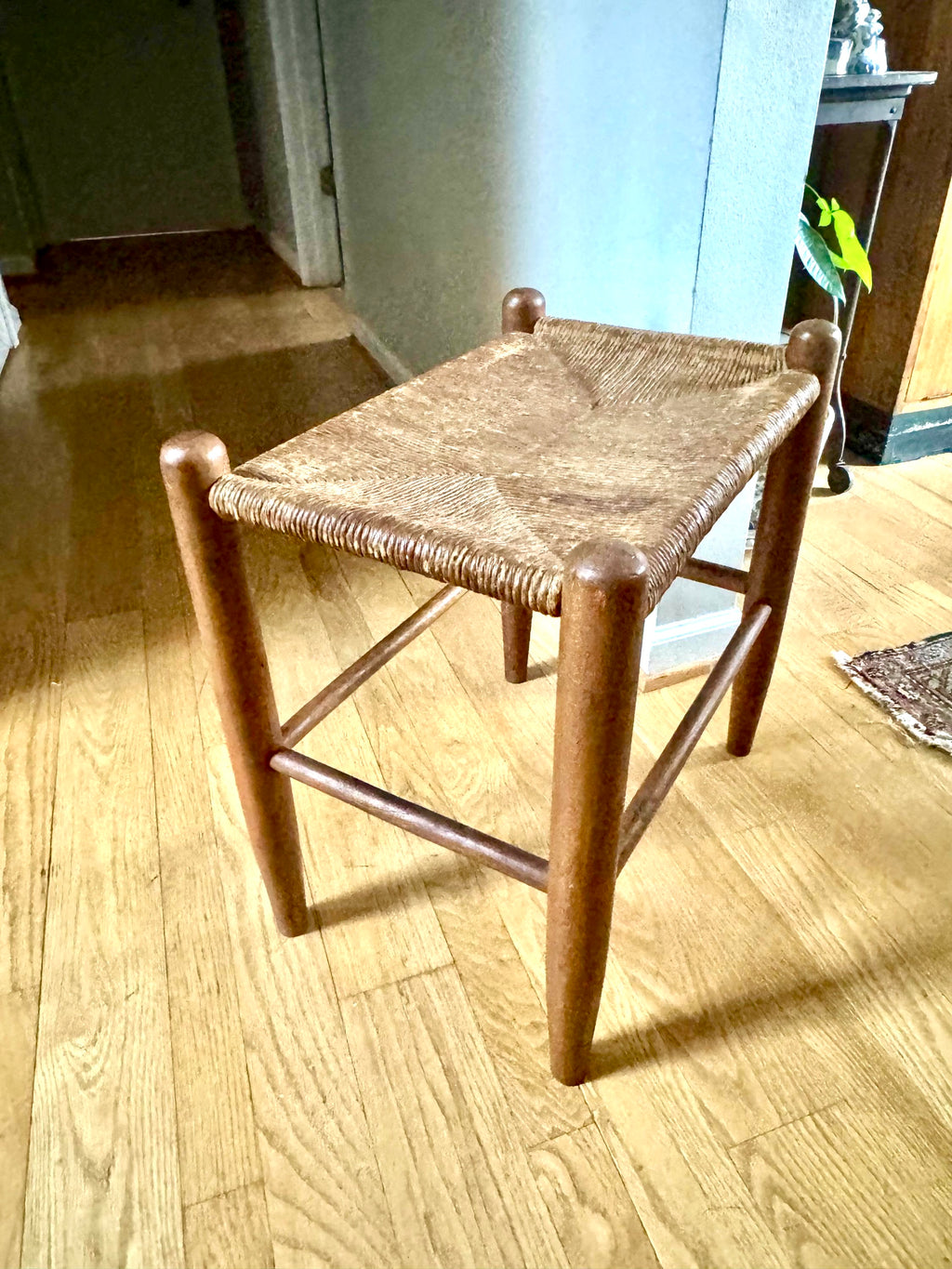 Vtg Wood Rush Bench | Rush Top Ottoman | Woven Sitting Stool | Long Wooden Stool | Borge Mogensen Style Bench | Rush Style Ottoman