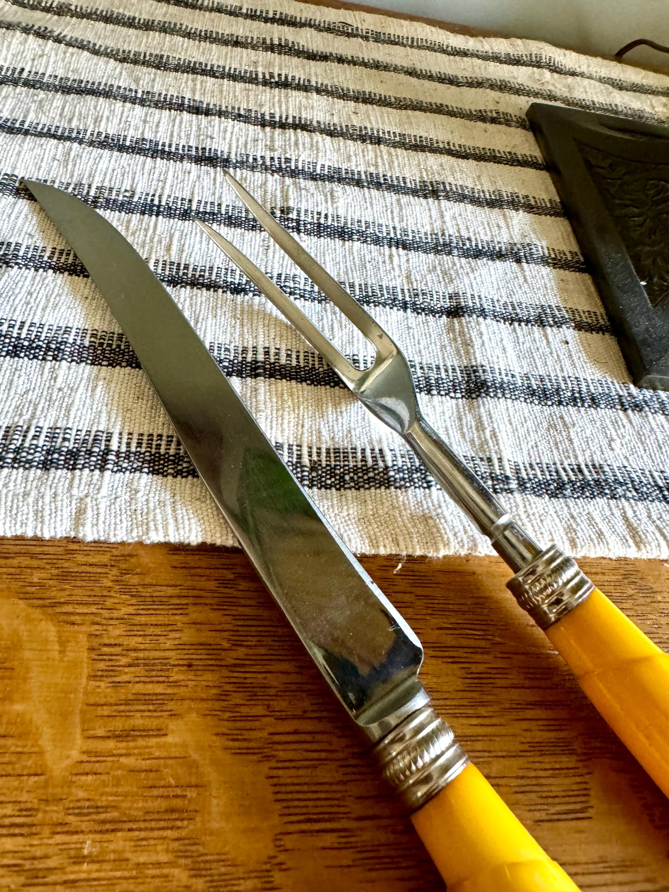Vtg Hullcraft Carving Set| Bakelite Handle Dinner Carving Set| Sheffield England Stainless Steel Turkey Carving Set | Knife and Fork Set