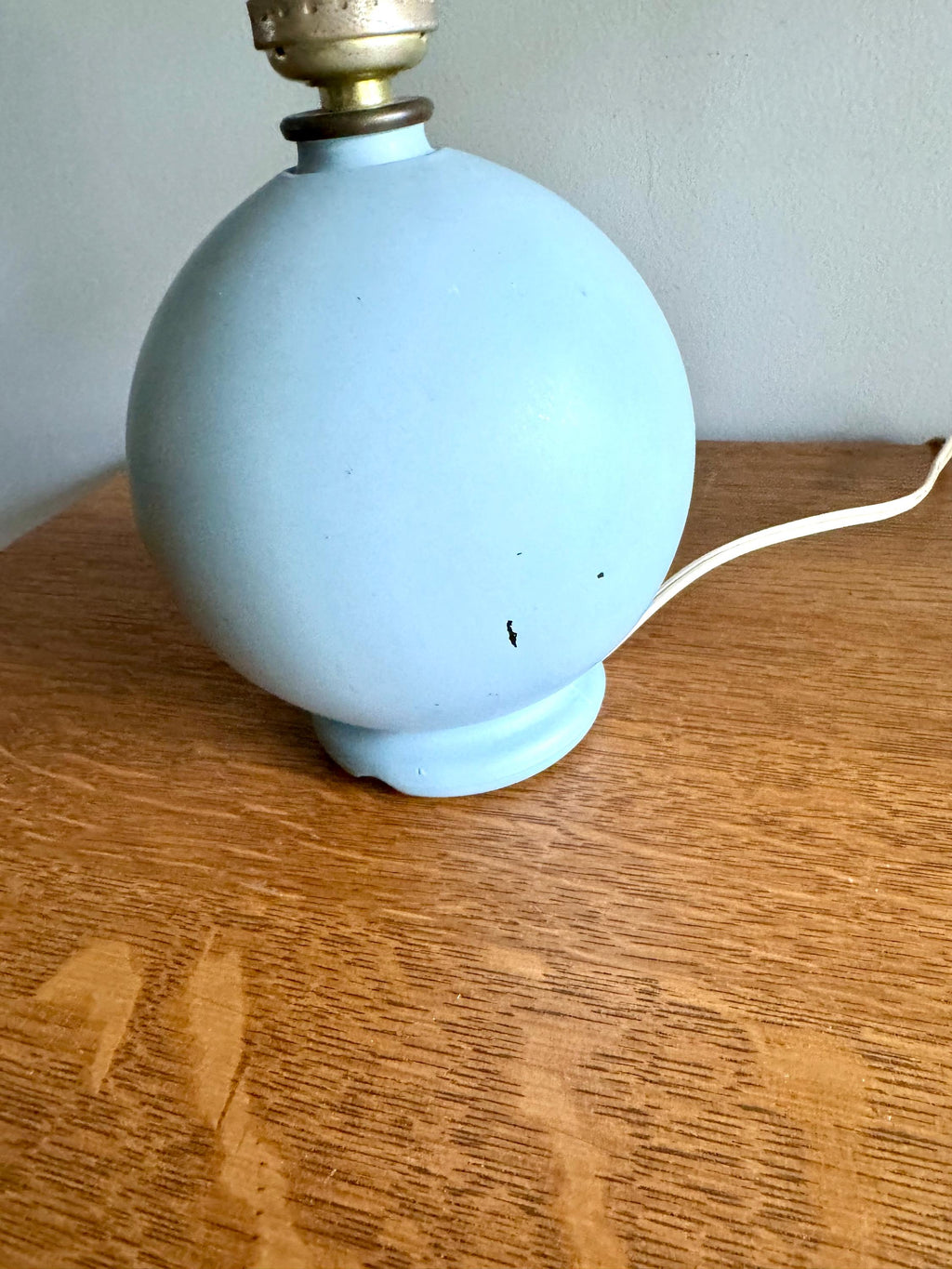 Vtg Mid Century Small Round CN Burman Lamp | Blue Painted Glass Table Lamp | MCM Small Orb Desk Lamp | Glass Ball Night Stand Lamp