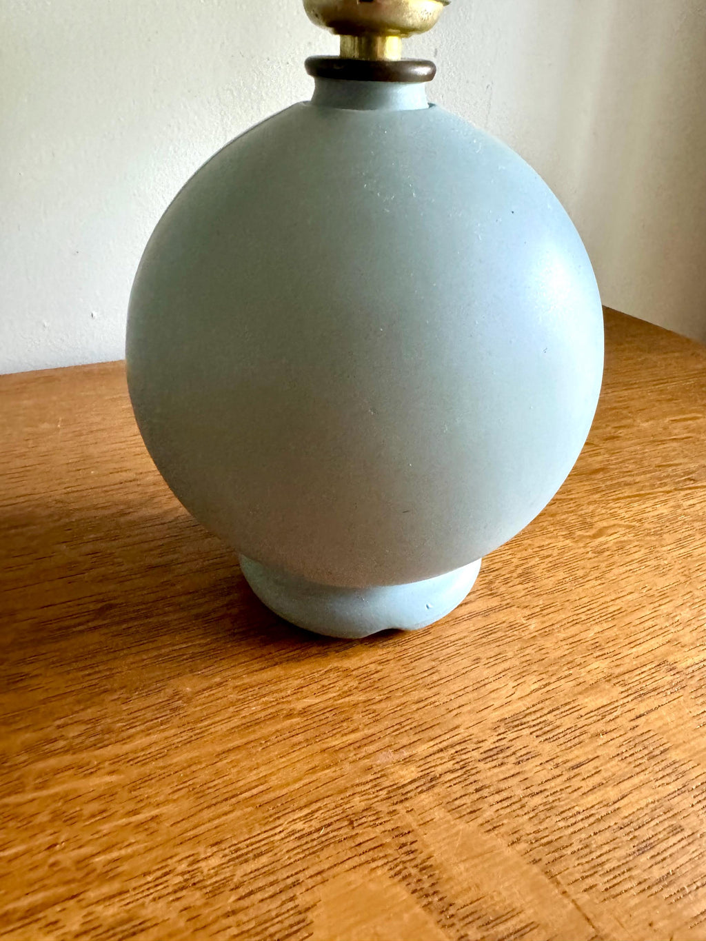 Vtg Mid Century Small Round CN Burman Lamp | Blue Painted Glass Table Lamp | MCM Small Orb Desk Lamp | Glass Ball Night Stand Lamp