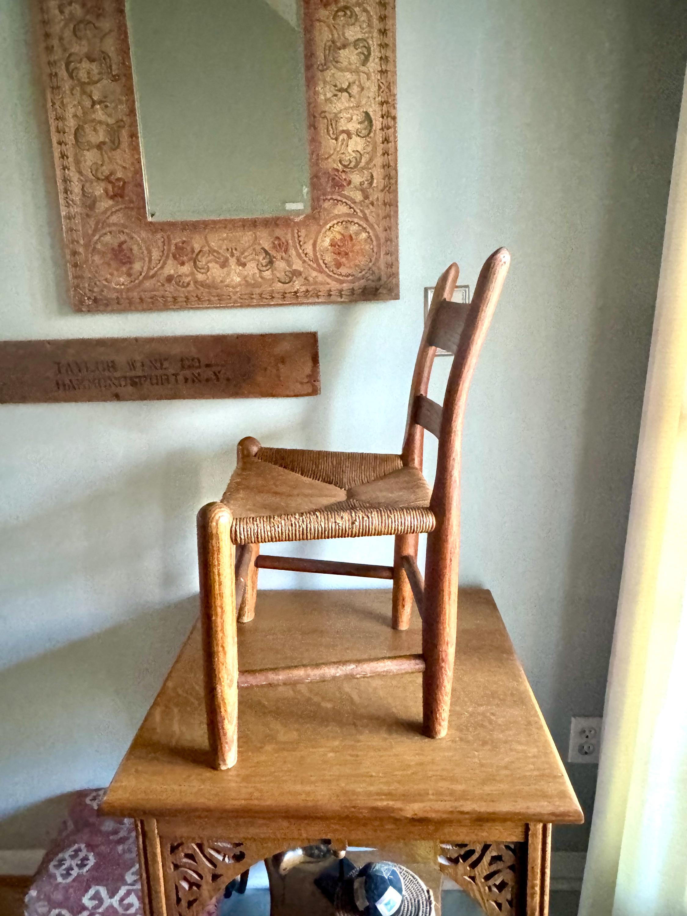 Vtg Wooden Child's Ladder Back Chair | Kid's Rush Bottom Wood Chair | Rush Seating Chair | Oak Kitchen Chair | Farmhouse Woven Chair