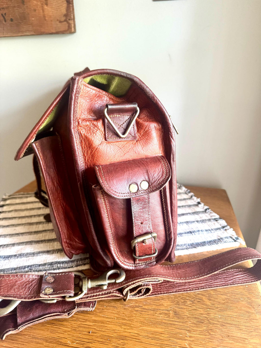 Vtg Genuine Leather Briefcase | Burgundy Colored Leather Messenger Bag | Unisex Shoulder Bag | Cross Body Travel Bag| Rustic Leather Bag
