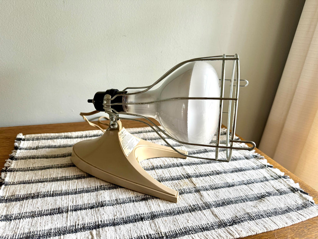 A GE Chill Chaser Deluxe Infrared Heatlamp | Ge Infrared Heatlamp | Clear Infrared Table Heatlamp | GE HLK4 Heat Lamp