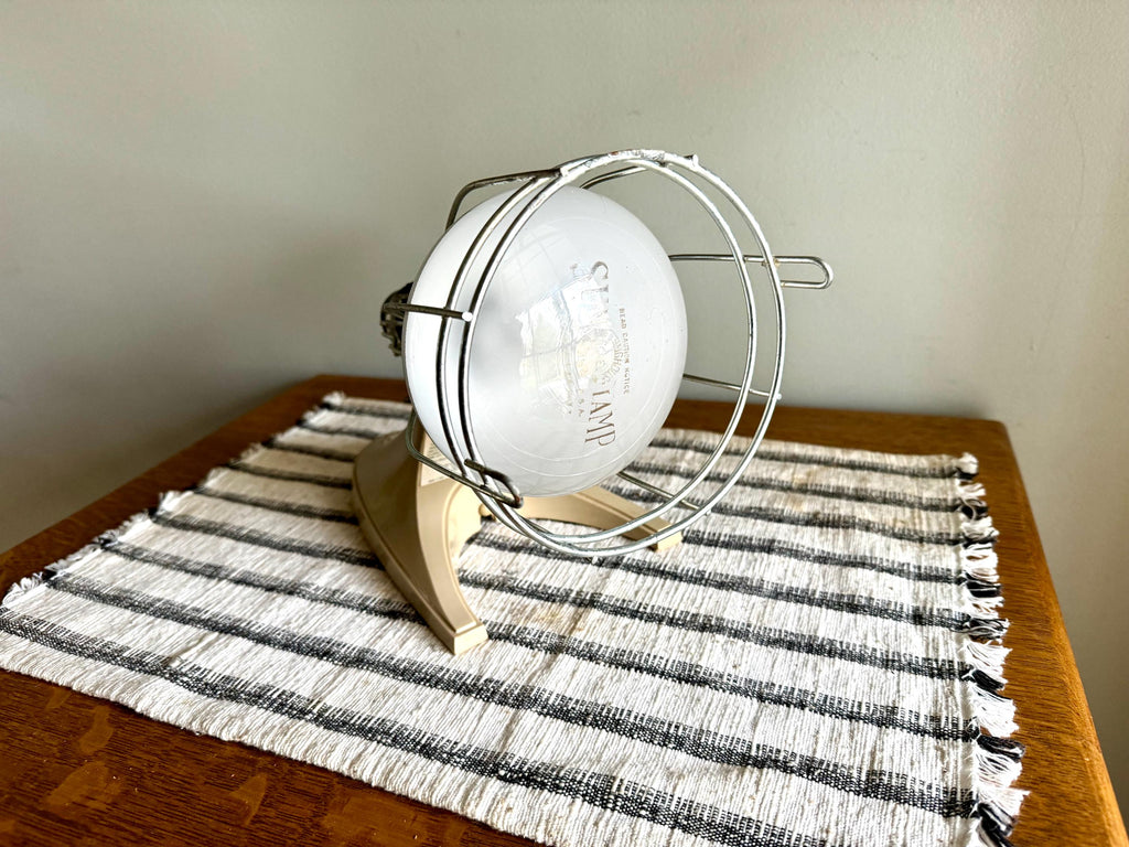 A GE Chill Chaser Deluxe Infrared Heatlamp | Ge Infrared Heatlamp | Clear Infrared Table Heatlamp | GE HLK4 Heat Lamp