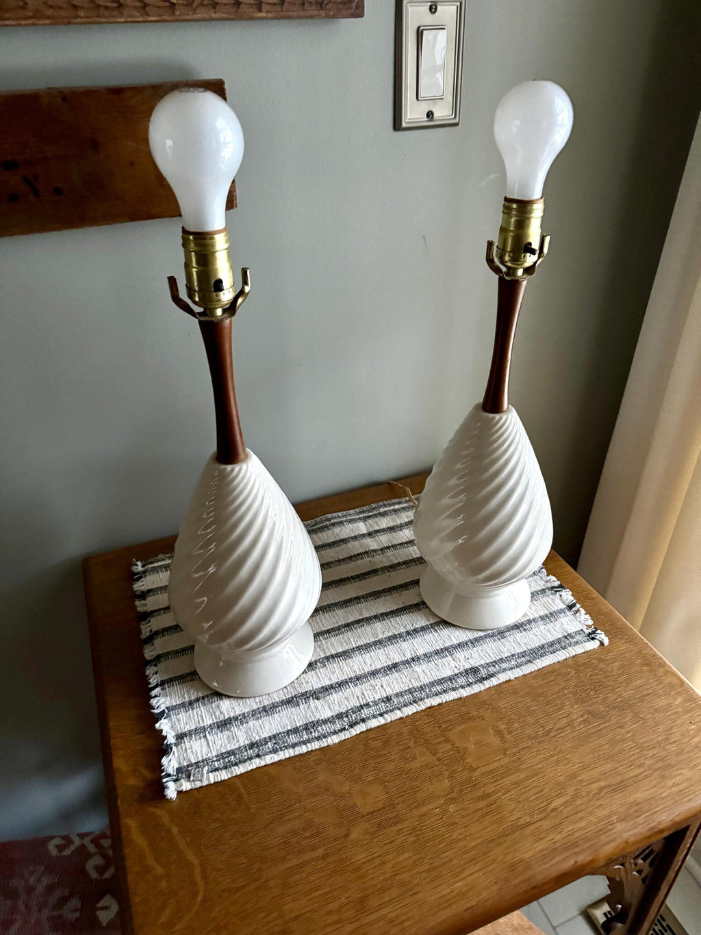 A Pair of Mid Century White Ceramic Lamps | Matching MCM Ceramic and Teak Lamps | White Coiled Ribbed Ceramic and Teak Table Lamps