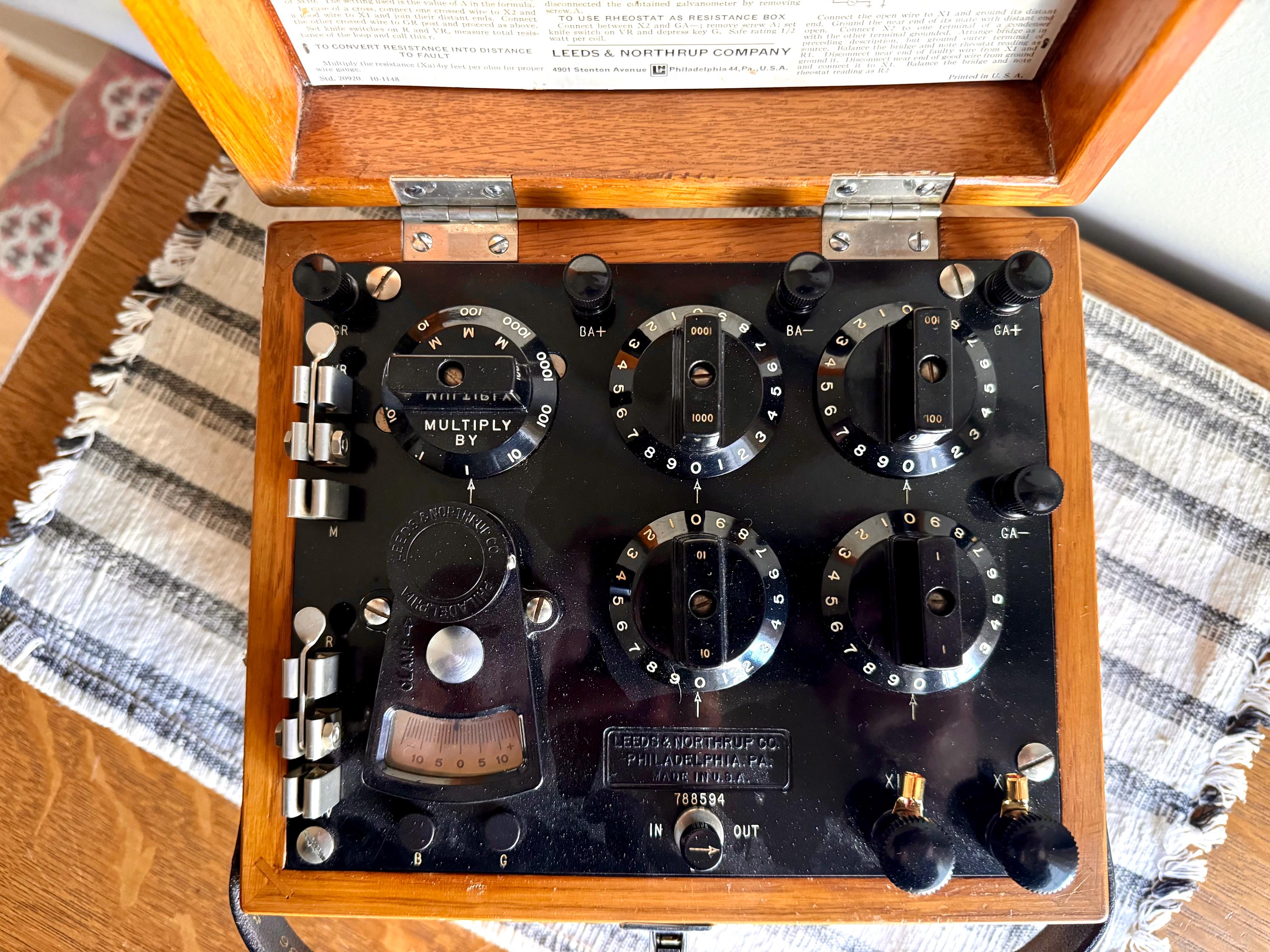 Vintage Leeds and Northrup Type S test Set | Leeds and Northrup 5300 Test Set | Resistance Galvanometer In Wood Box