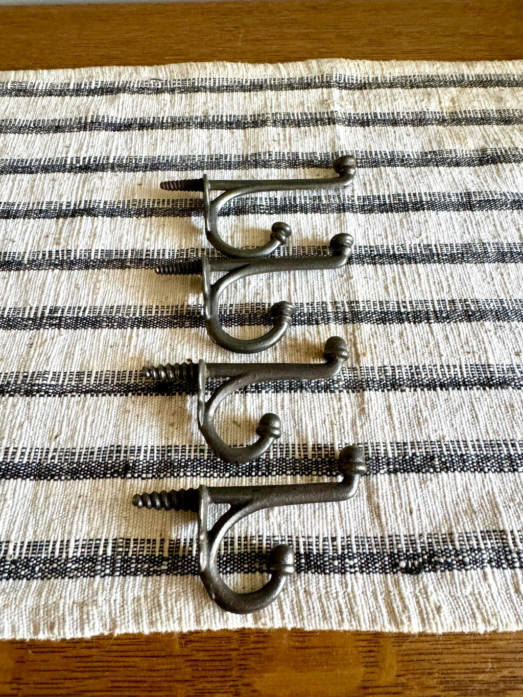 Antique Cast Iron Wardrobe Hooks| Cast Iron Wall Hooks| Salvage Double Hooks | Antique Coat Hooks | Set of 4 Wardrobe Hooks | Screw In Hooks