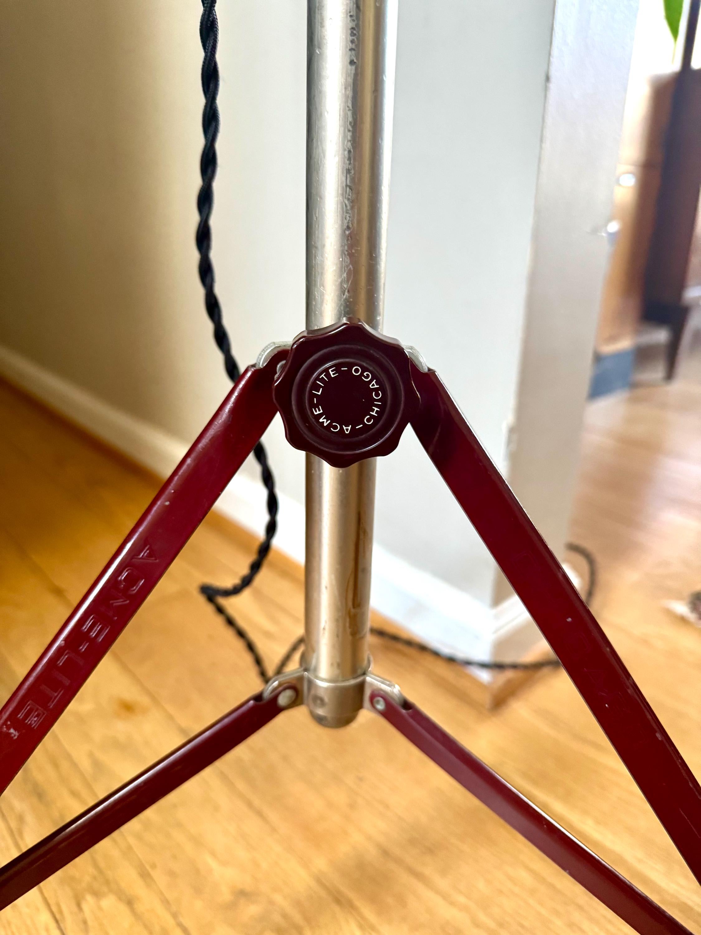 Aluminum Acme-Lite Tripod Lamp | Vintage Maroon Acme Tripod Clamp Lamp | Acme-Lite Work Lamp | Telescoping Photography Lamp | Workstation Lamp