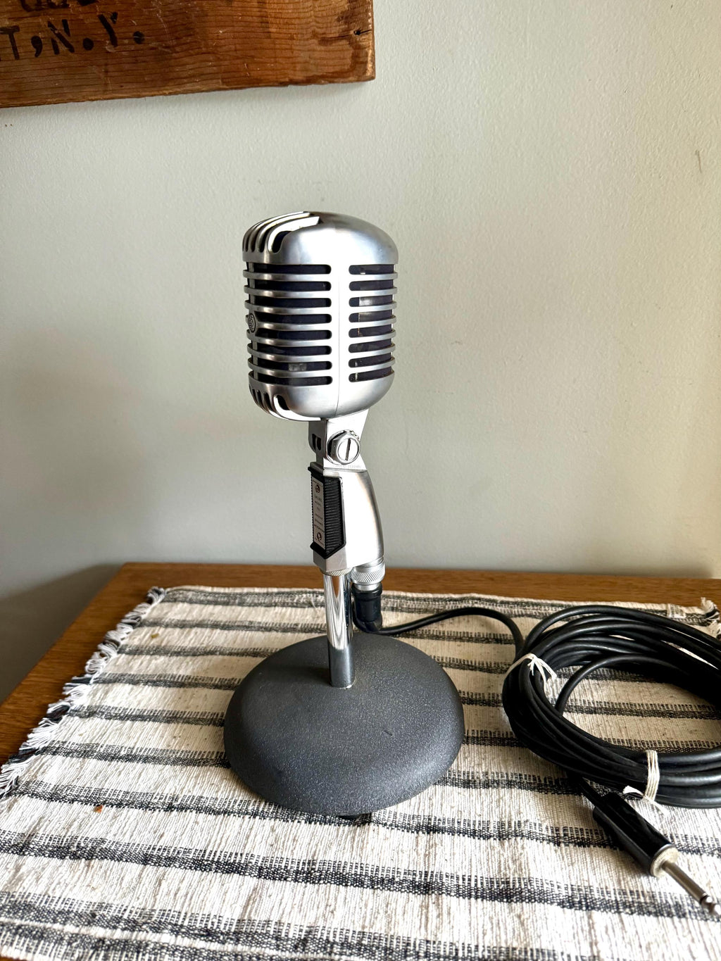 Vtg Shure Brothers Unidyne 55S Microphone | Unidyne Dynamic 55S Microphone on Stand | Chrome Microphone | Elvis Microphone