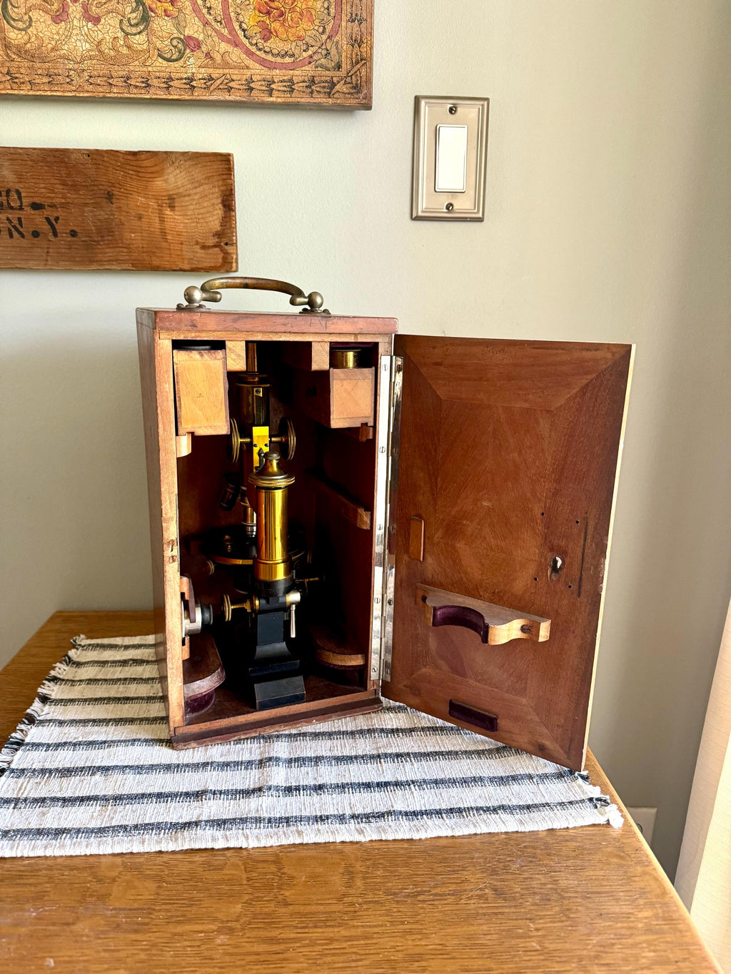 Antique E. Leitz Wetzlar Brass Microscope| Antique Brass Microscope| E Leitz Wetzlar Brass Microscope Stand| 1897 Brass Monocular Microscope