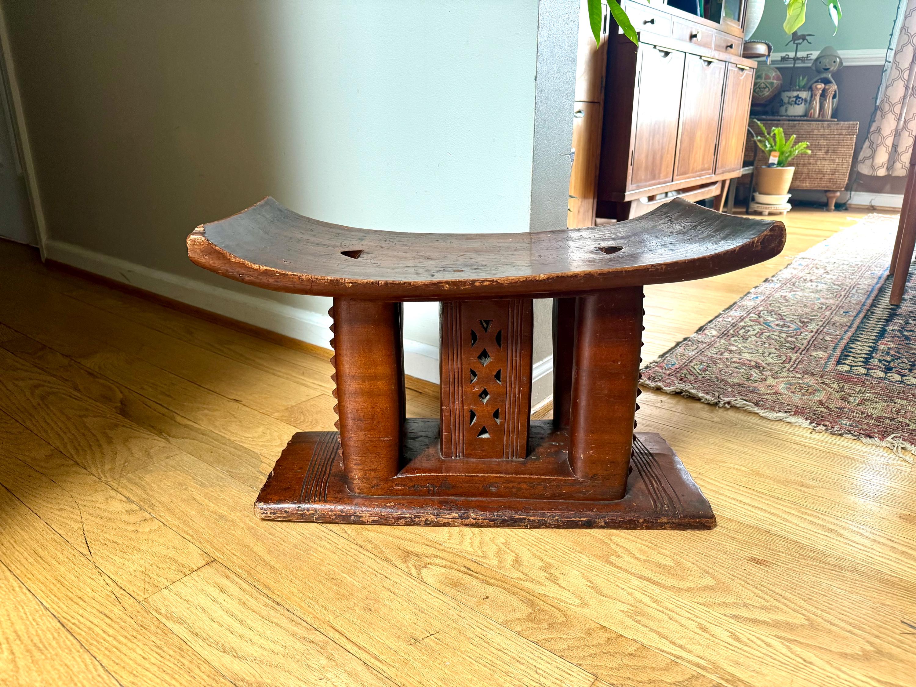 Vtg African Ashanti Stool | Akin Kingo Stool | Ivory Coast Hand Carved Ashanti Stool | Ashanti Ceremonial Stool