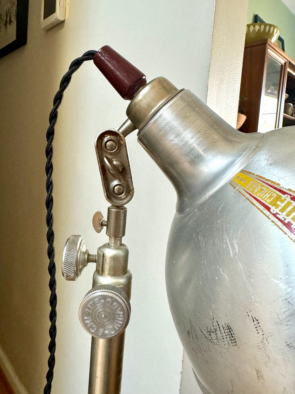 Aluminum Acme-Lite Tripod Lamp | Vintage Maroon Acme Tripod Clamp Lamp | Acme-Lite Work Lamp | Telescoping Photography Lamp | Workstation Lamp