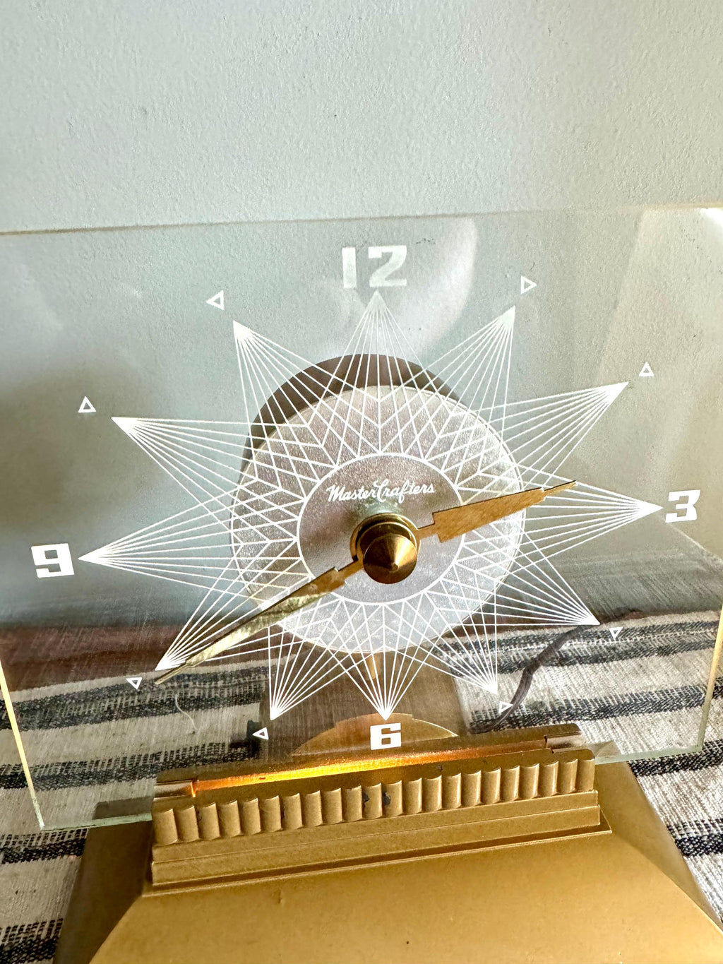 Vtg Mastercrafters Starlight Clock | 1950's Gold Mastercrafters No. 146 Illuminated Clock  | Mastercrafters No.146 Starlight Clear Clock