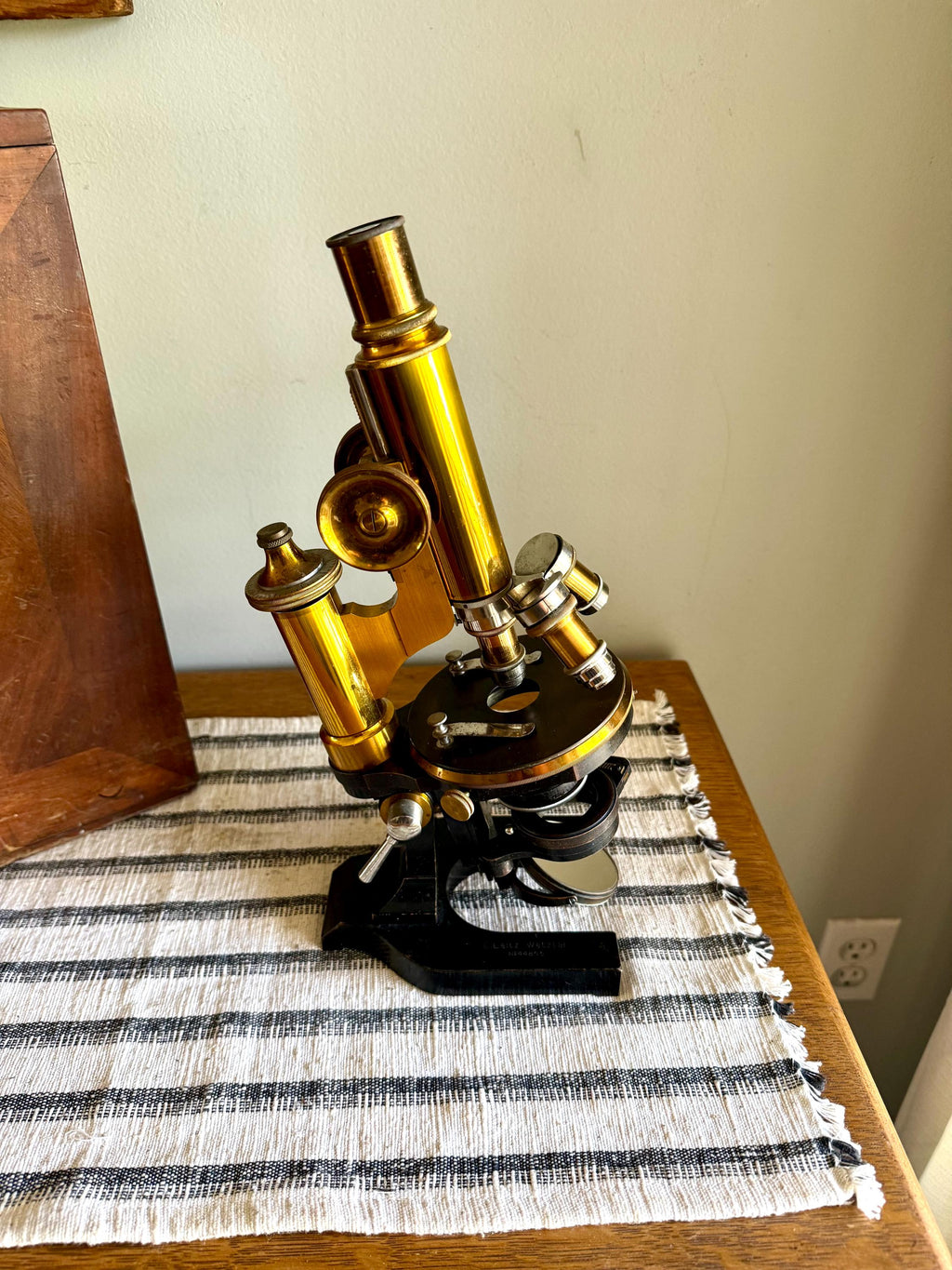 Antique E. Leitz Wetzlar Brass Microscope| Antique Brass Microscope| E Leitz Wetzlar Brass Microscope Stand| 1897 Brass Monocular Microscope