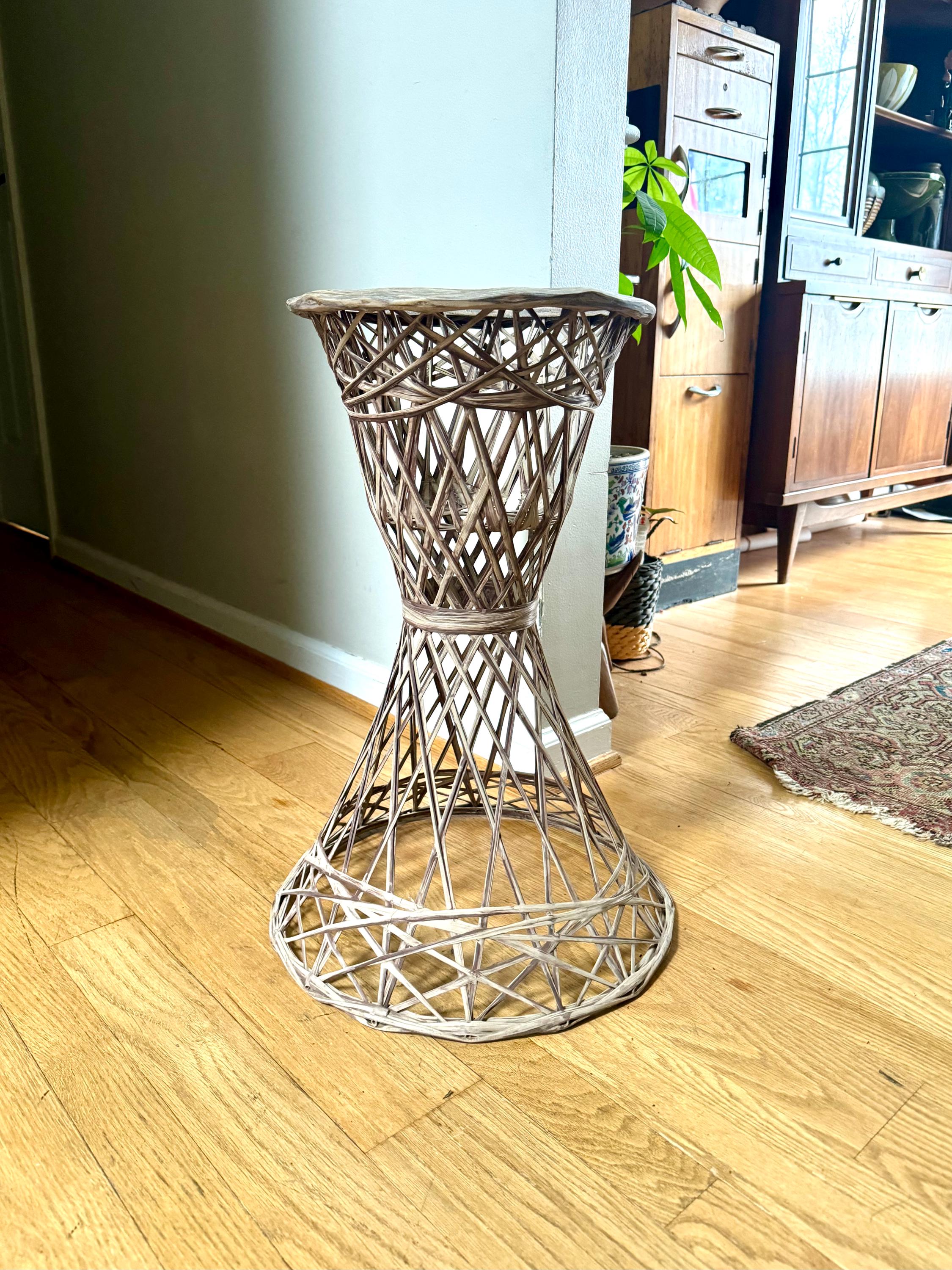 Vtg Russell Woodard Spun Fiberglass Planter | Mid Century Spun Fiberglass Plant Stand | Bohemian Fiberglass Planter Holder