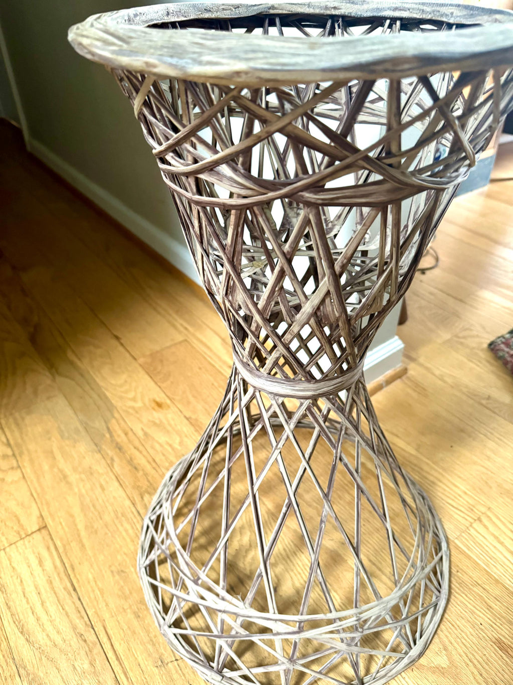 Vtg Russell Woodard Spun Fiberglass Planter | Mid Century Spun Fiberglass Plant Stand | Bohemian Fiberglass Planter Holder