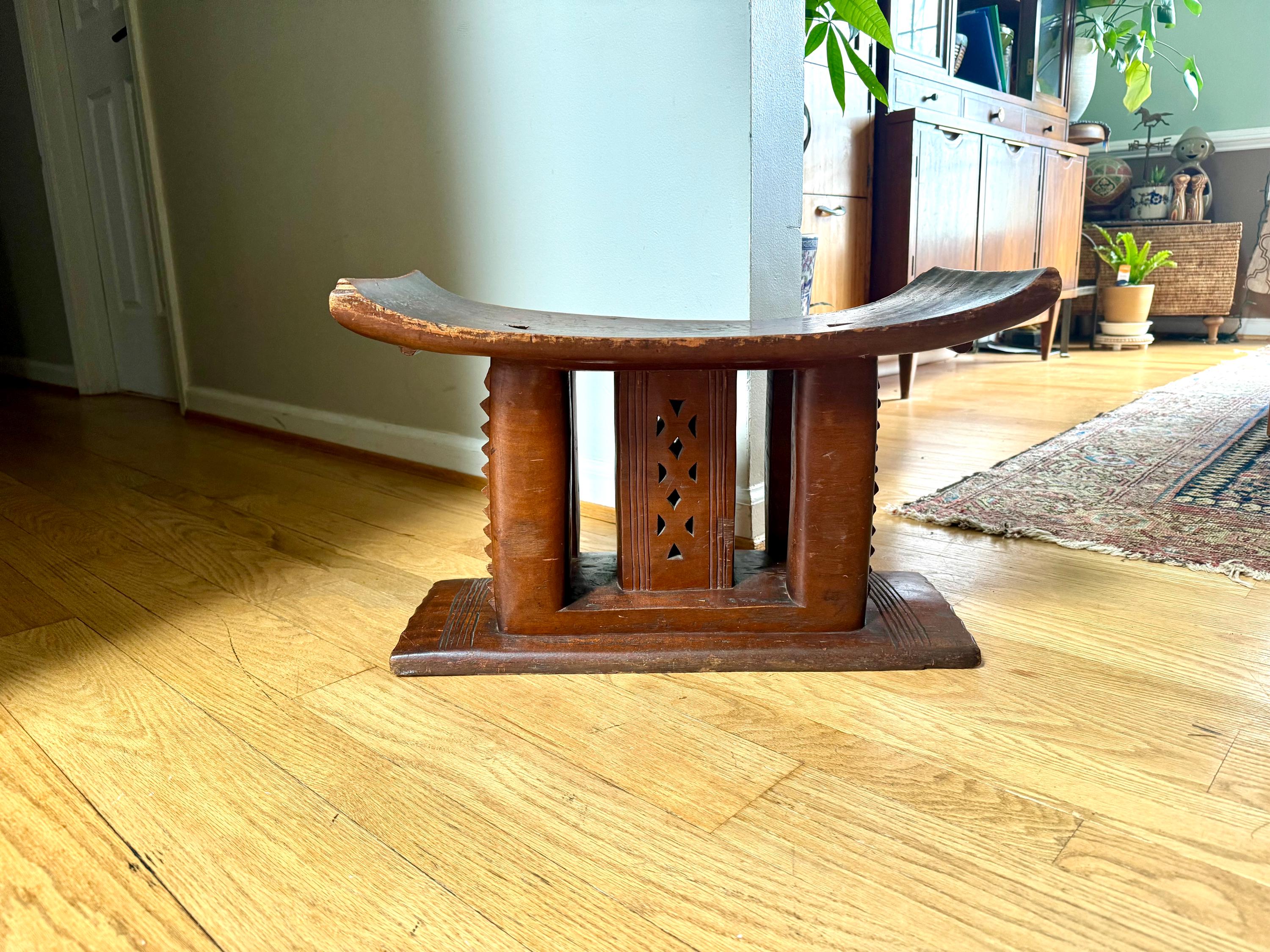 Vtg African Ashanti Stool | Akin Kingo Stool | Ivory Coast Hand Carved Ashanti Stool | Ashanti Ceremonial Stool
