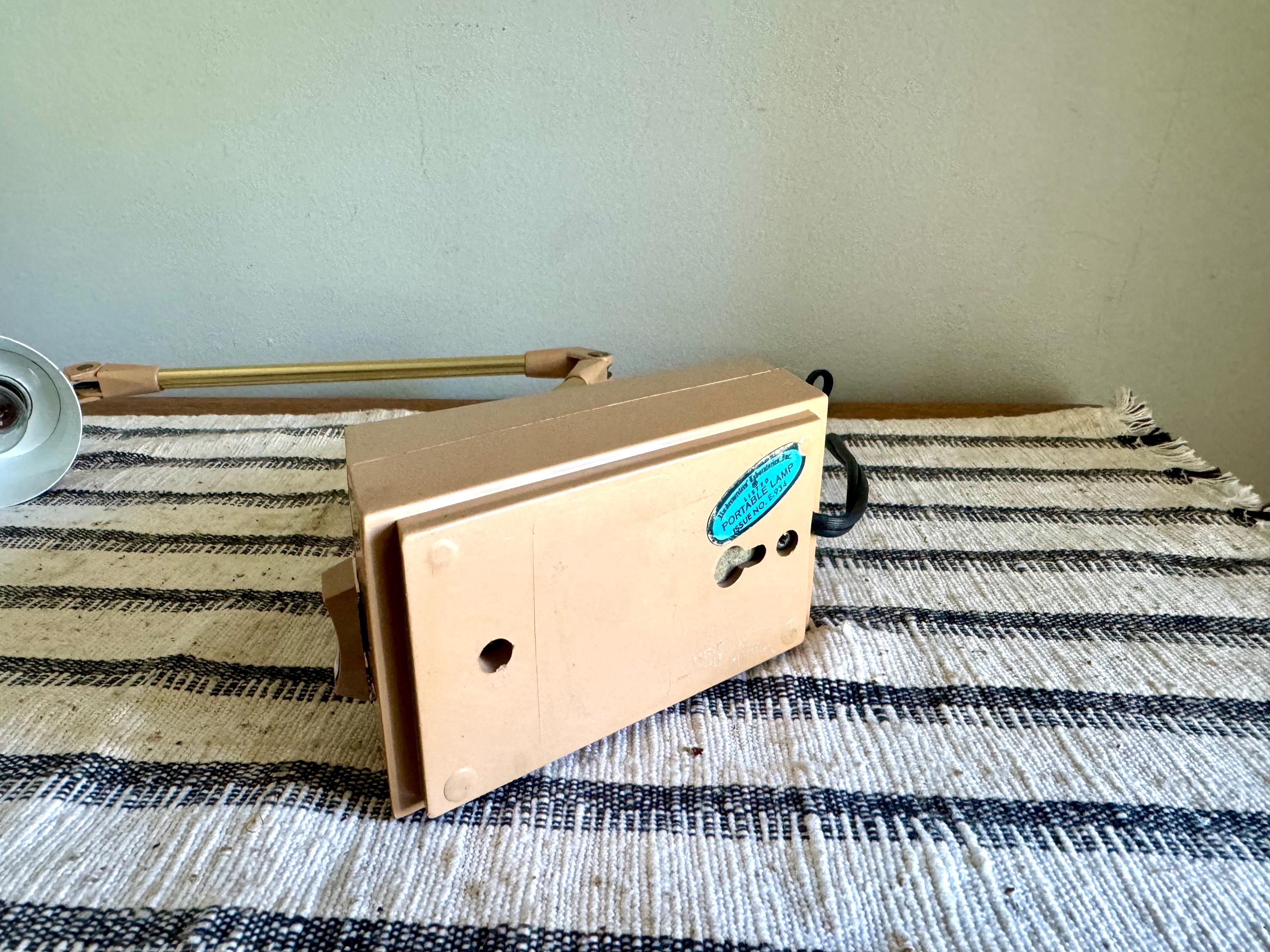 Vtg Tan Folding Table Lamp | Tensor Adjustable Lamp | Small High Intensity Articulating Lamp| Minimalist Lamp | Small MCM Desk Lamp