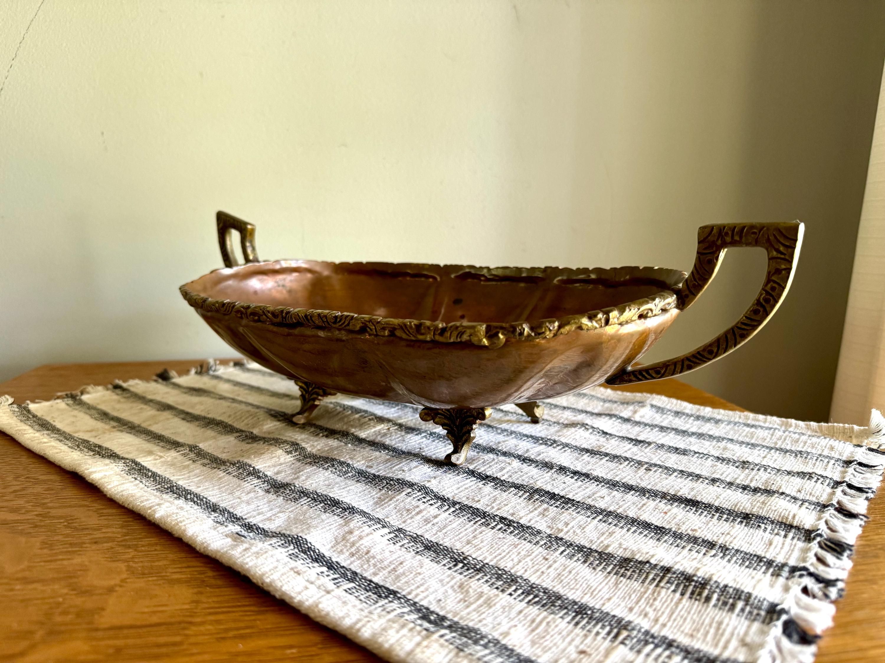 Vtg Hecho En Mexico Copper and Brass Dish | Mexican Copper Centerpiece Dish | Copper Fruit Bowl | Brass Ornate Footed Bowl