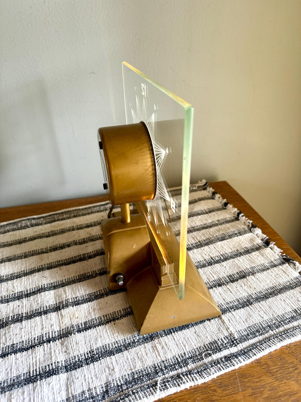 Vtg Mastercrafters Starlight Clock | 1950's Gold Mastercrafters No. 146 Illuminated Clock  | Mastercrafters No.146 Starlight Clear Clock