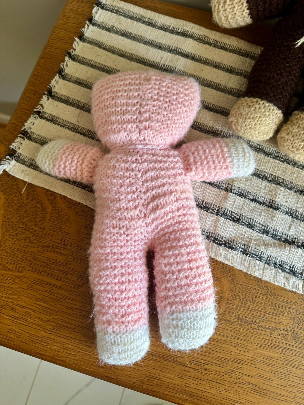 Vtg Crochet Teddy Bears| Pair of Hand Knitted Teddy Bears | Vintage Toy| His and Hers Hand Knitted Stuffed Animals| Pink and Brown Bears