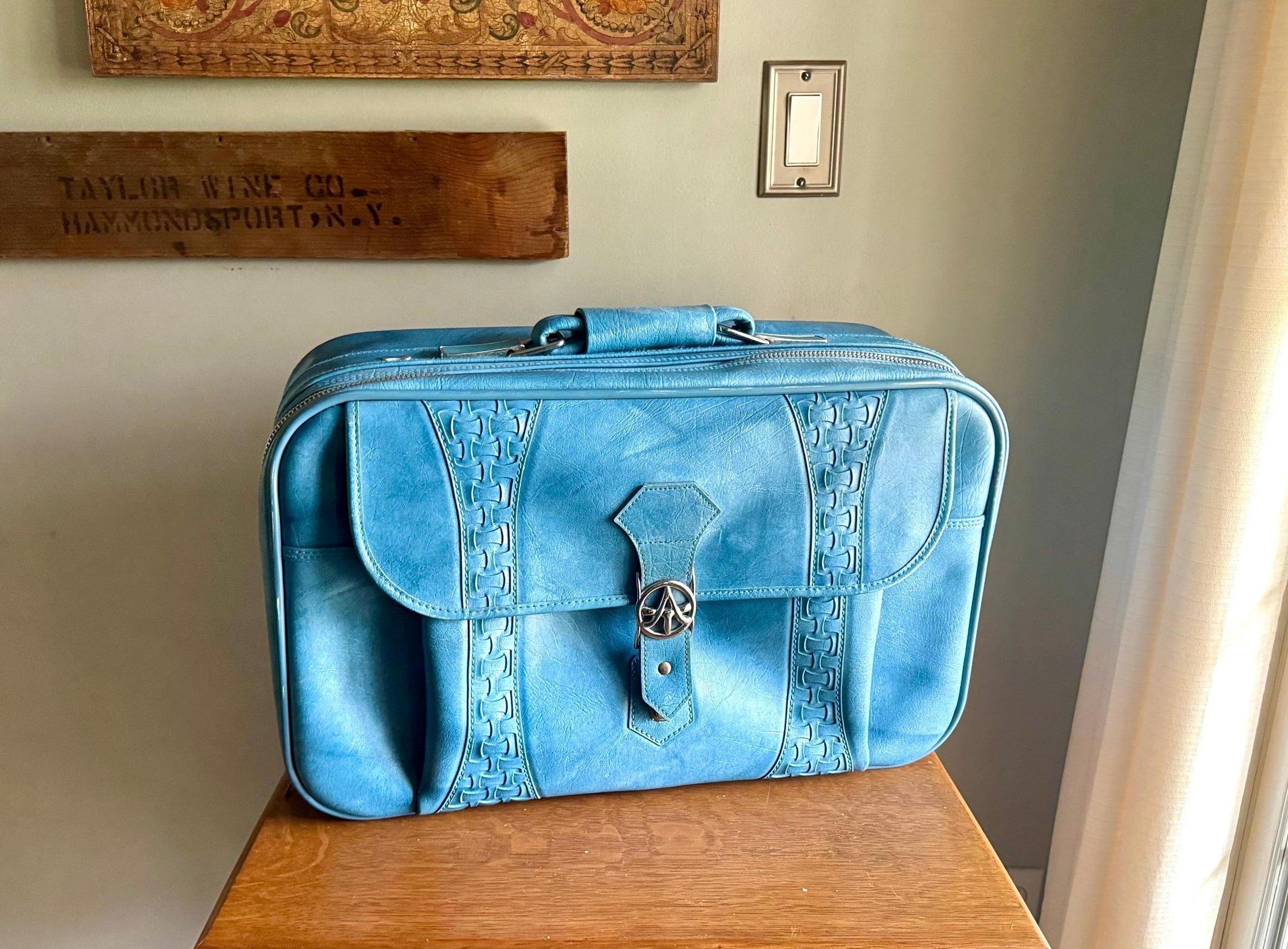 Vtg American Tourister Weekender | American Tourister Suitcase | Blue Weekend Luggage Bag| Retro Blue Carry On| Blue Marble Vinyl Bag
