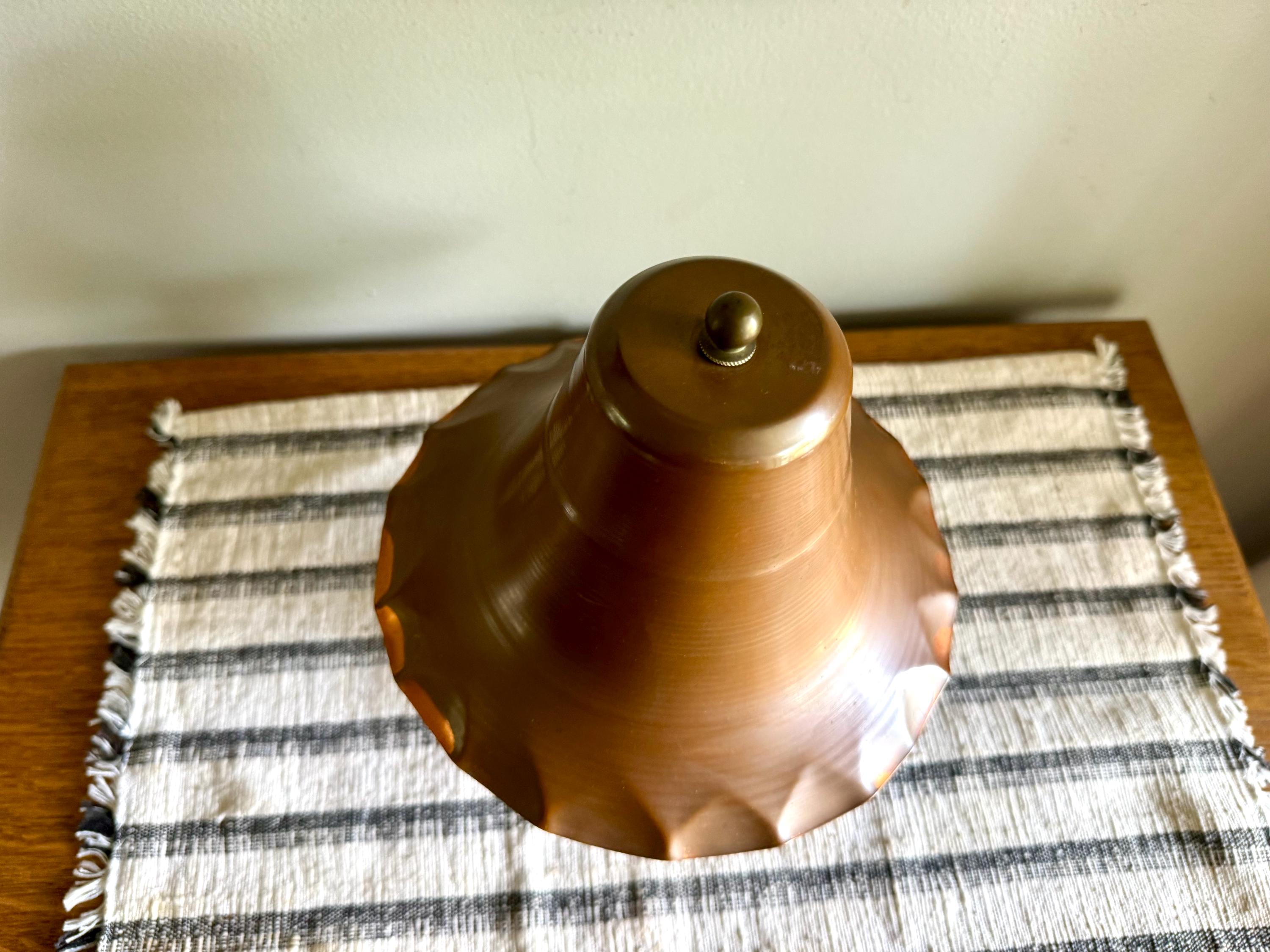 Vtg Small Copper Arts & Crafts Lamp | Small Bell Shaped Copper Lamp | Copper Brass Desk Lamp | Arts and Crafts Copper Desk Lamp