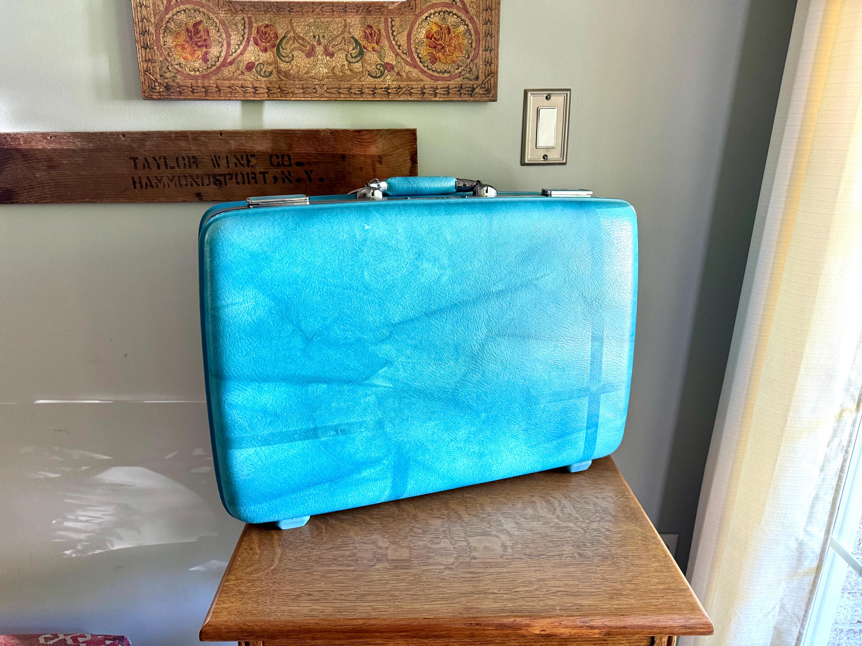 Vtg American Tourister Turquoise Marbled Luggage| American Tourister Suitcase| Medium Size A/T Escort Suitcase | Turquoise Blue Suitcase