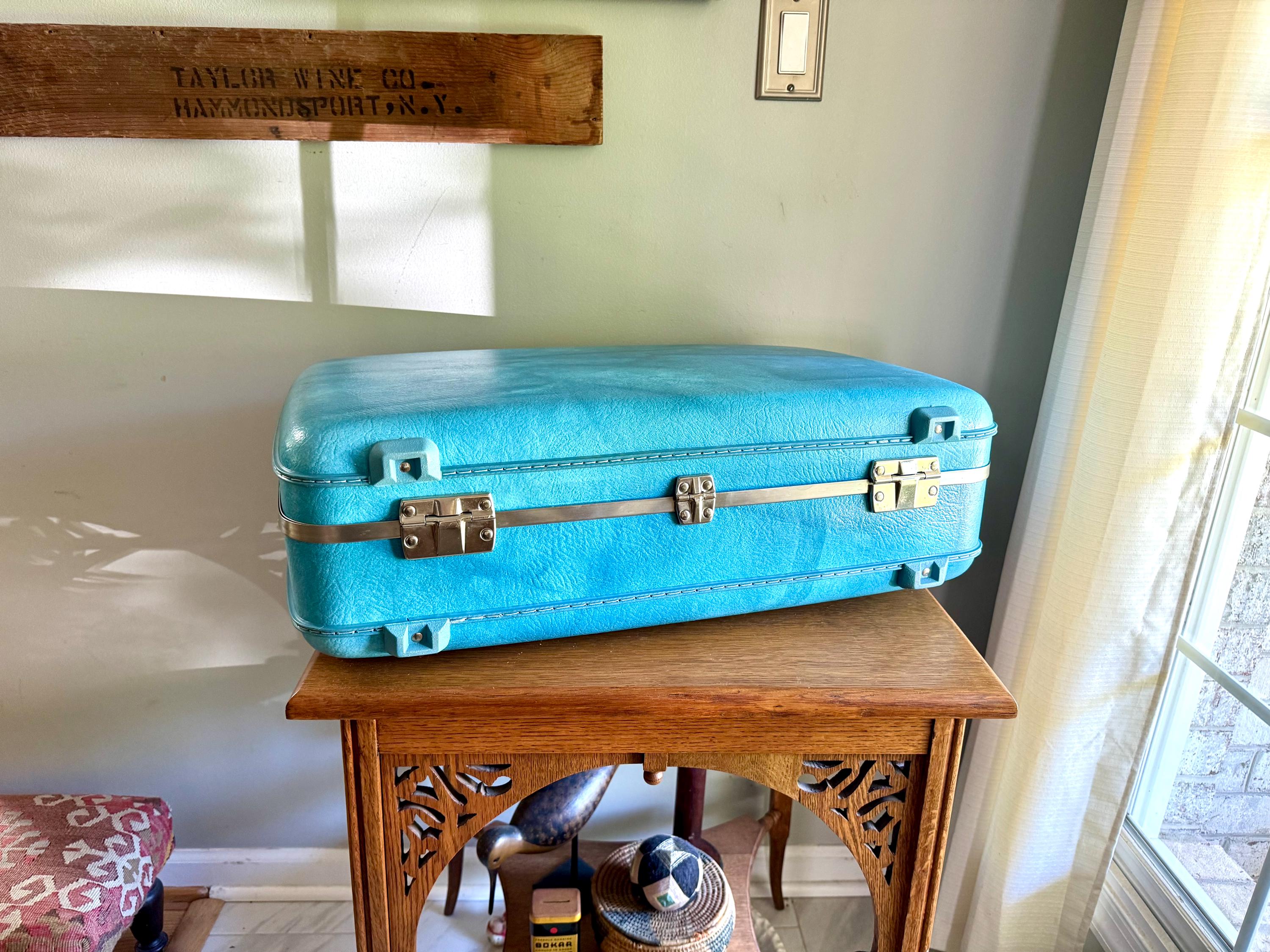 Vtg American Tourister Turquoise Marbled Luggage| American Tourister Suitcase| Medium Size A/T Escort Suitcase | Turquoise Blue Suitcase