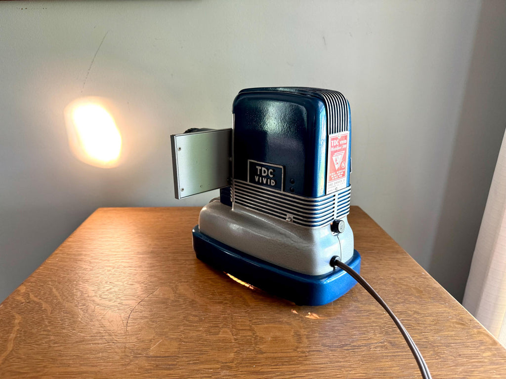 Vtg Blue TDC Vivid Mainliner 300 Slide Projector in Case | Blue Three Dimensional Co. Slide Projector | Selectron Semimatic Projector