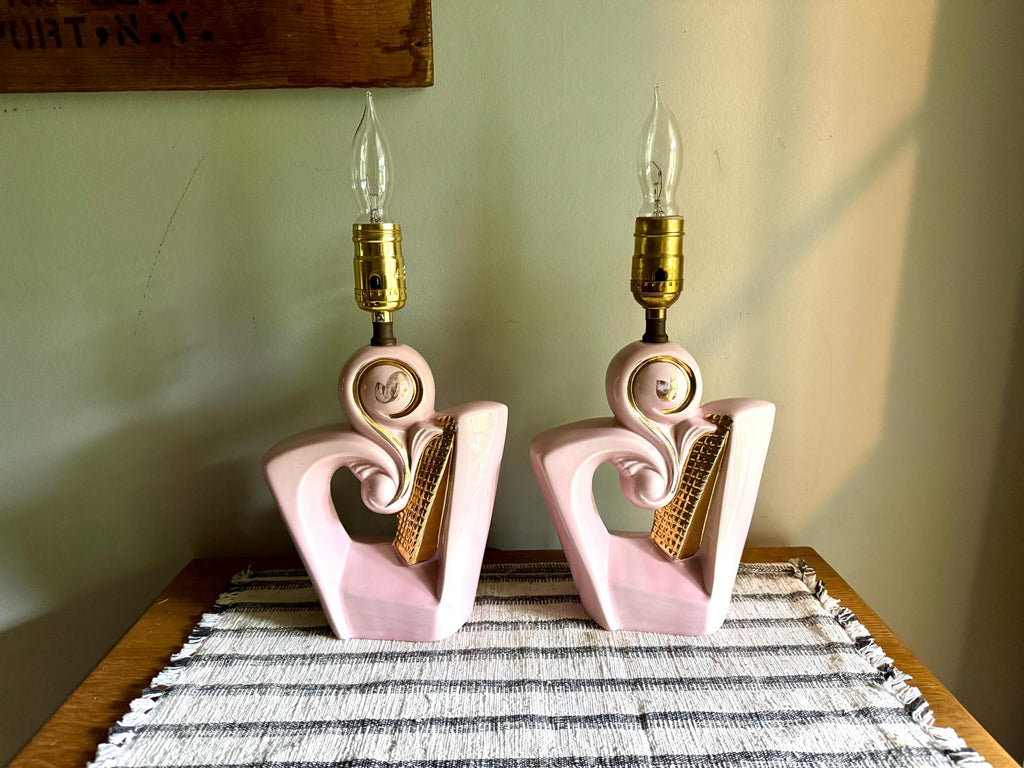 Vintage Pair of Mid Century Ceramic Lamp | MCM Table Lamps | Matching Pink and Gold Desk Lamps | Art Deco Night Stand Lamps | Pink and Gold