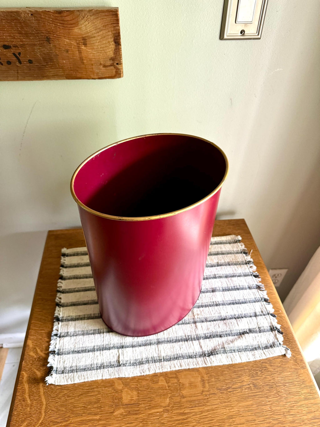 Vtg University of Virginia Red Trash Can | Charlottesville UVA Pictured Trash Bin | UVA Metal Oval Trash Can | Distressed UVA Trash Bin