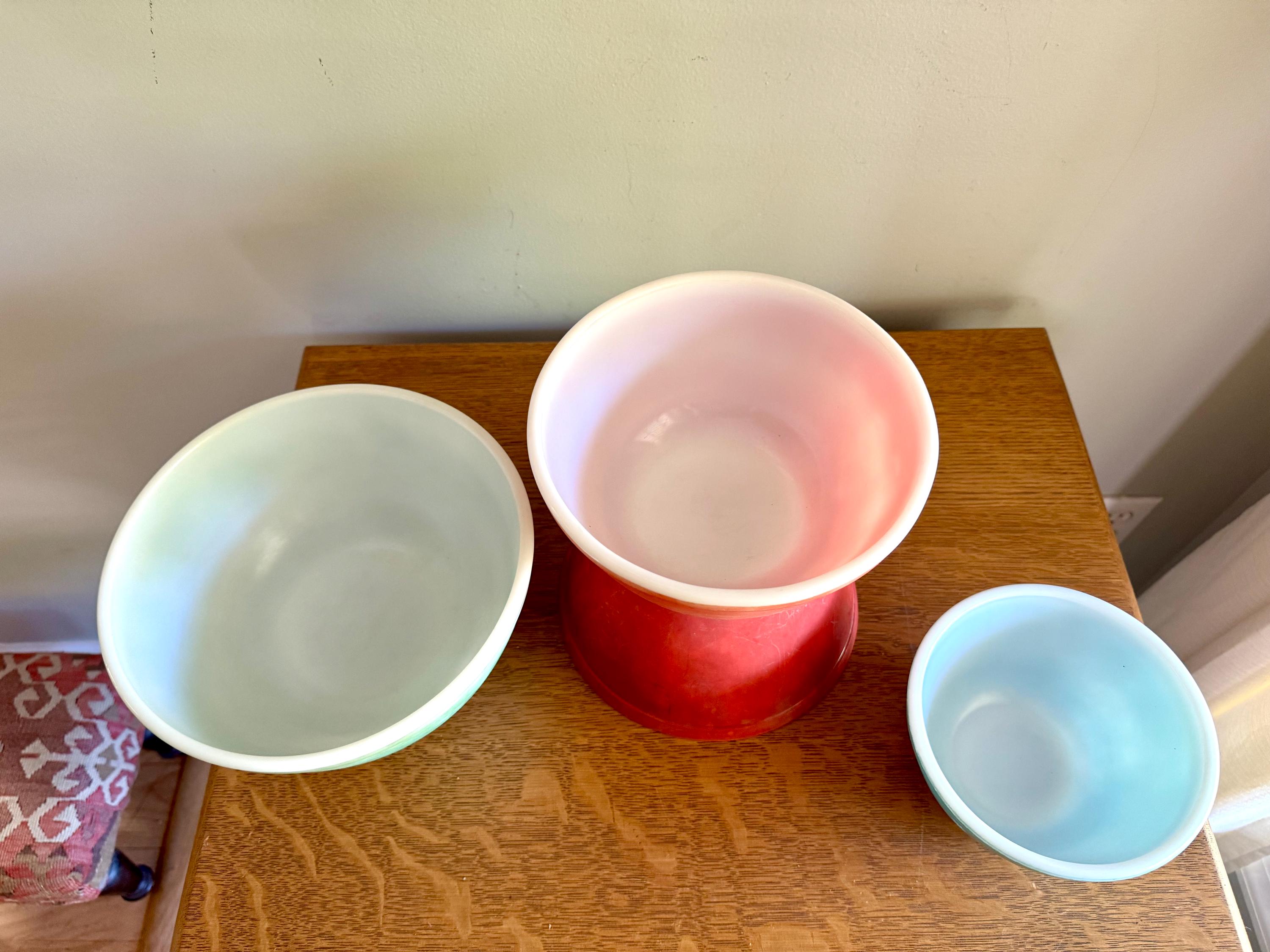 Vtg Set of Faded Pyrex Mixing Bowls | Distressed Pyrex Mixing Bowls | Green, Red and Blue Pyrex Bowls | Faded Finish Pyrex Bowls