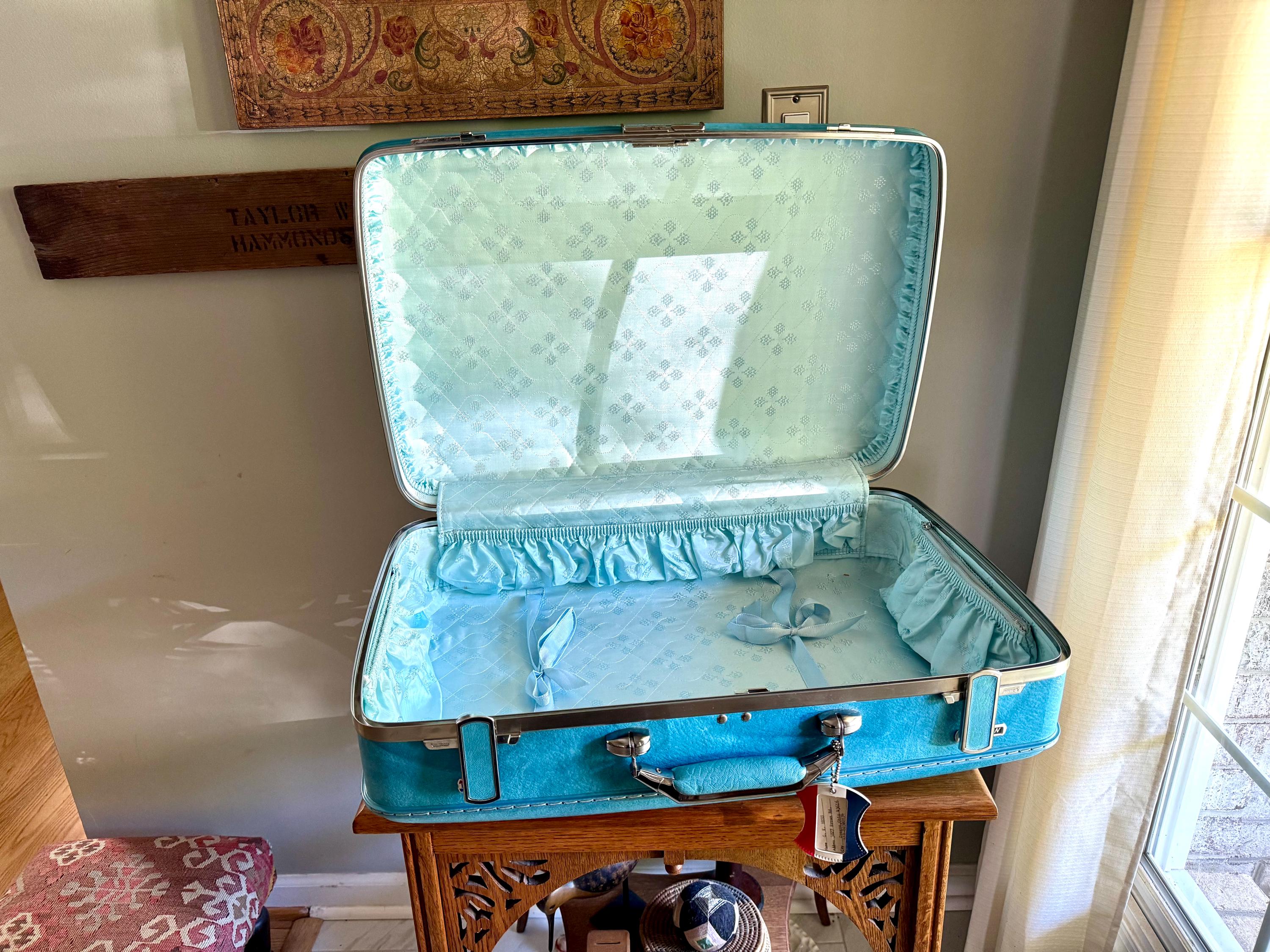 Vtg American Tourister Turquoise Marbled Luggage| American Tourister Suitcase| Medium Size A/T Escort Suitcase | Turquoise Blue Suitcase