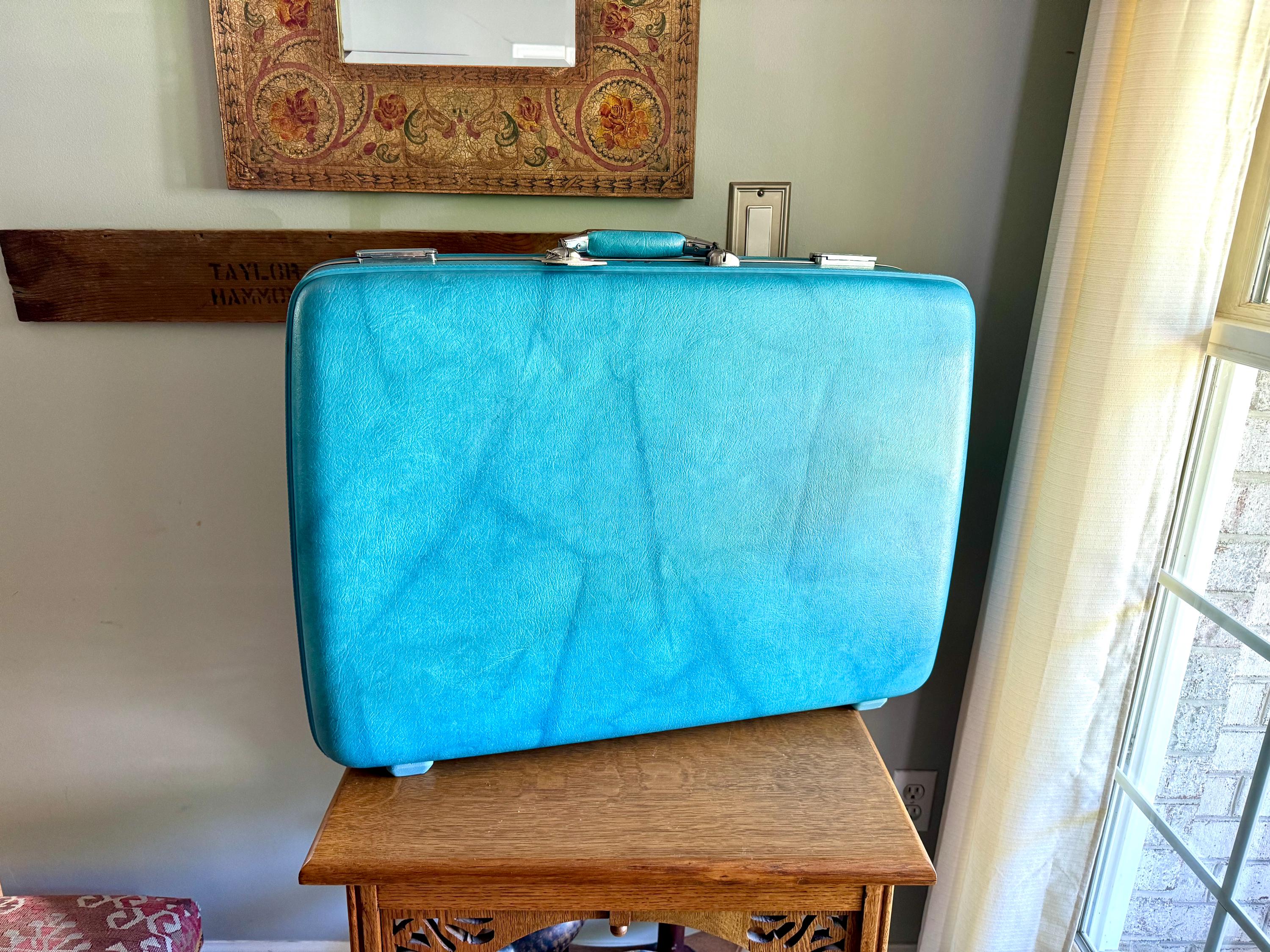 Vtg American Tourister Turquoise Marbled Luggage| American Tourister Suitcase| Large Size A/T Escort Suitcase | Turquoise Blue Suitcase