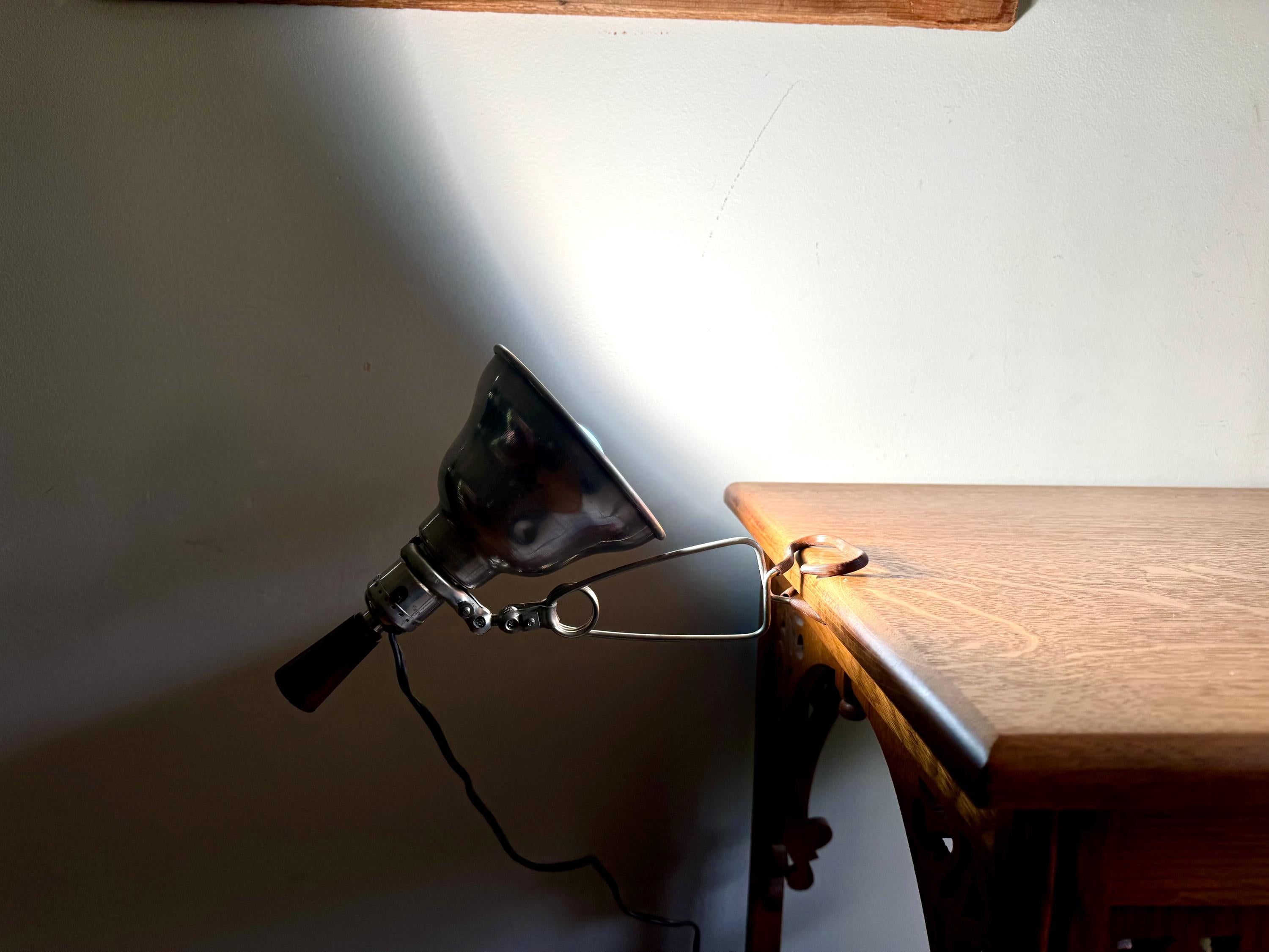 Vtg Aluminum Clamp Lamp | Wood Knob Clamp Lamp | Leviton Work Lamp | Photography Lamp | Spot lamp | Workstation Lamp