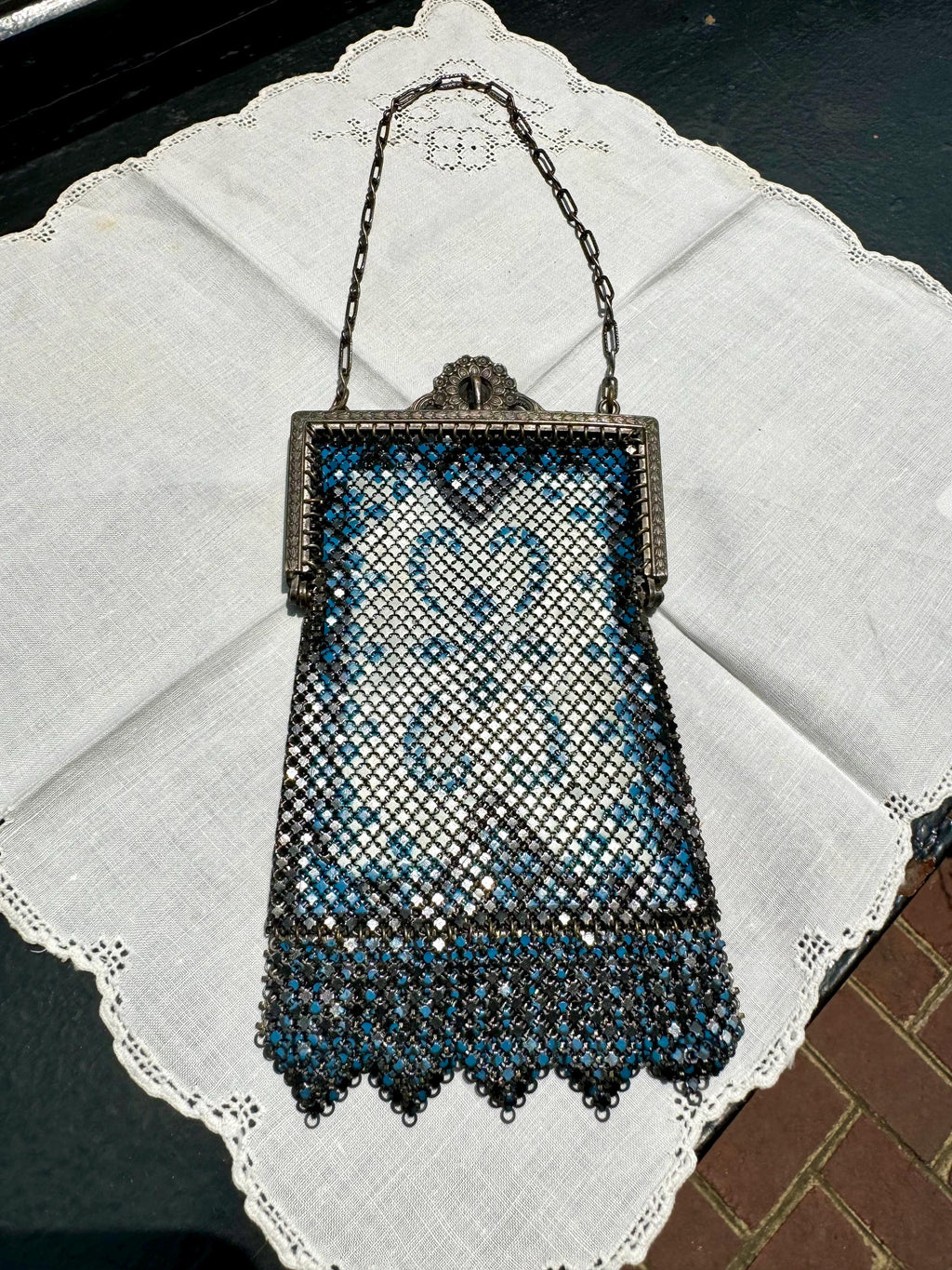 Early 1920's Mandalian Mesh Flapper Purse | Black and White Metal Mesh Purse | Ornate Floral Latch Mandalian Mesh Purse
