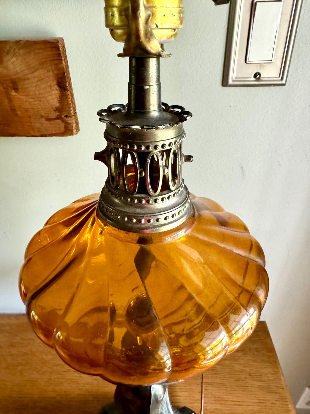 Brass Cherub and Amber Glass Lamp | Vintage Cherub Figurine Lamp | Art Nouveau Cherub Lamp | Hollywood Regency Cherub Lamp