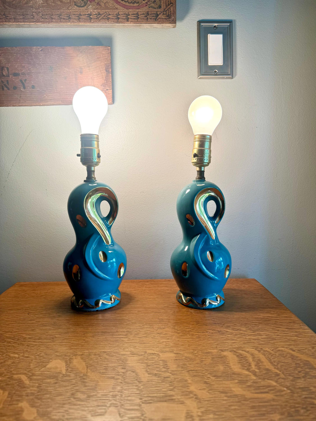 Pair of Small Mid Century Ceramic Lamp | MCM Table Lamps | Vintage Turquoise and Gold Matching Desk Lamps | Art Deco Night Stand Lamps