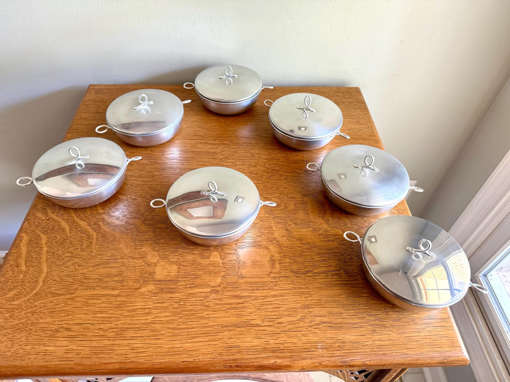 Vtg Set of 7 Aluminum Rice Bowls With Lids | MCM Small Aluminum Bowls With Lids | Camping Bowl Set | Small Cook & Serve Casserole Bowls